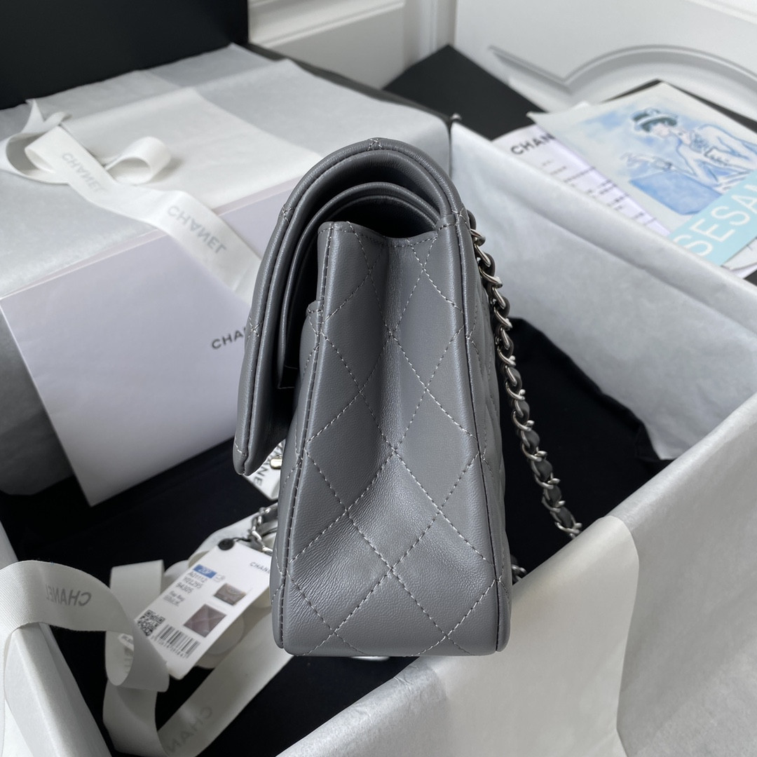 Ch**el CLASSIC HANDBAG GRAINED SHINY CALFSKIN & SILVER-TONE METAL GRAY 6 × 9.9 × 2.5 in