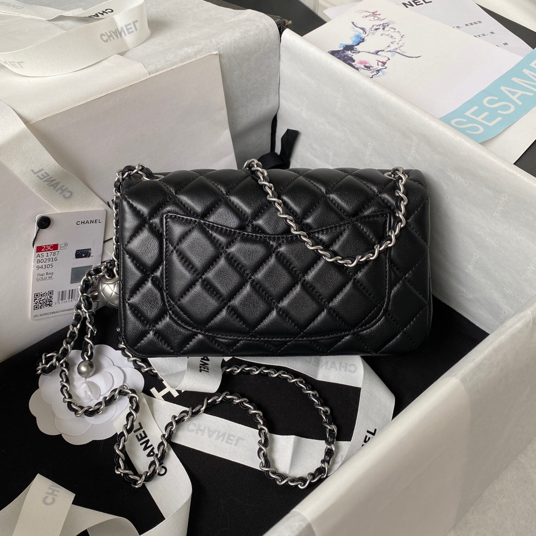 Ch**el MINI FLAP BAG 4.7 × 7.8 × 2.3 in