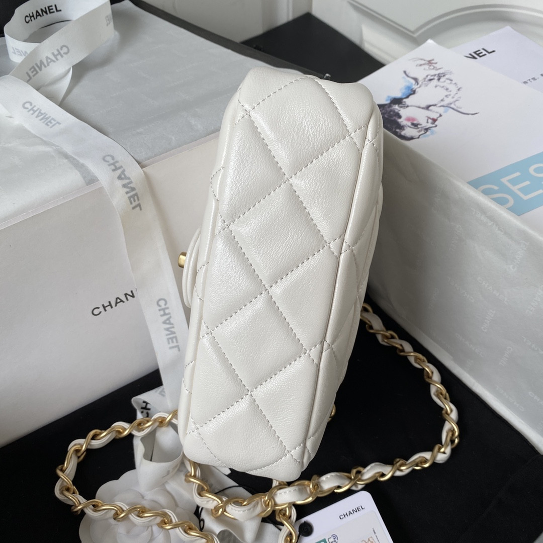 Ch**el MINI FLAP BAG WHITE 4.7 × 7.8 × 2.3 in