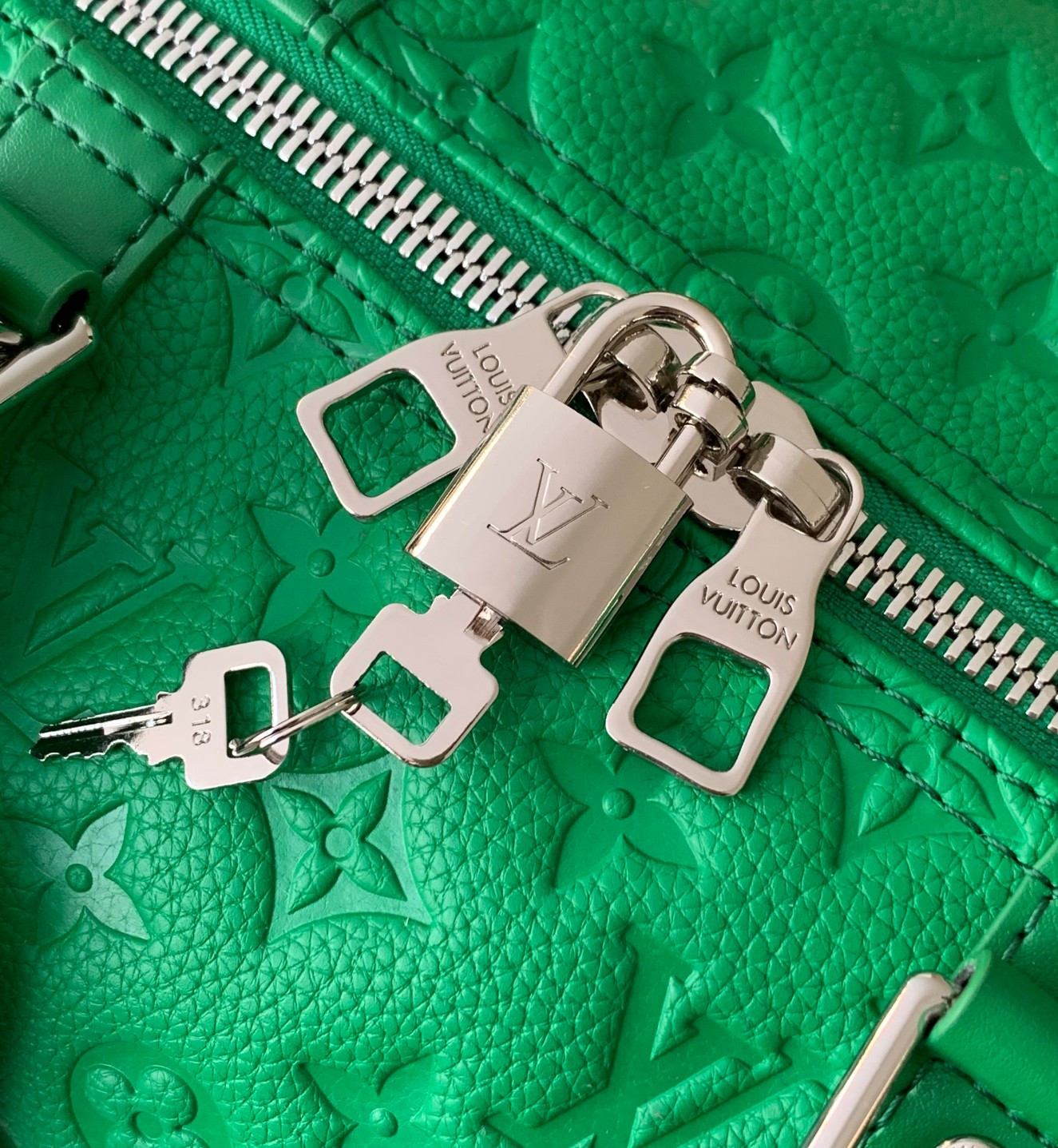L0vis Vvtt0n Keepall Bandoulière 50 M23751