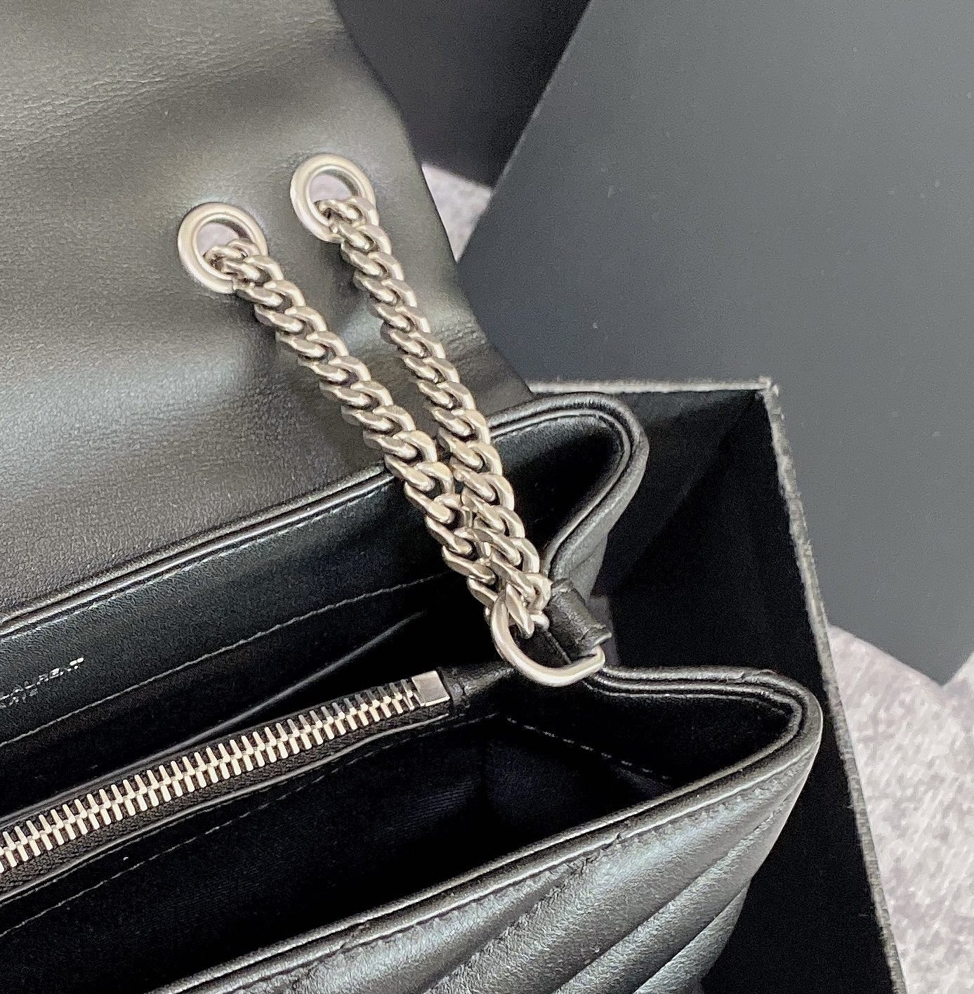 Y51 LOULOU SMALL IN QUILTED LEATHER BLACK SILVER 9 X 6.1 X 3.3 INCHES