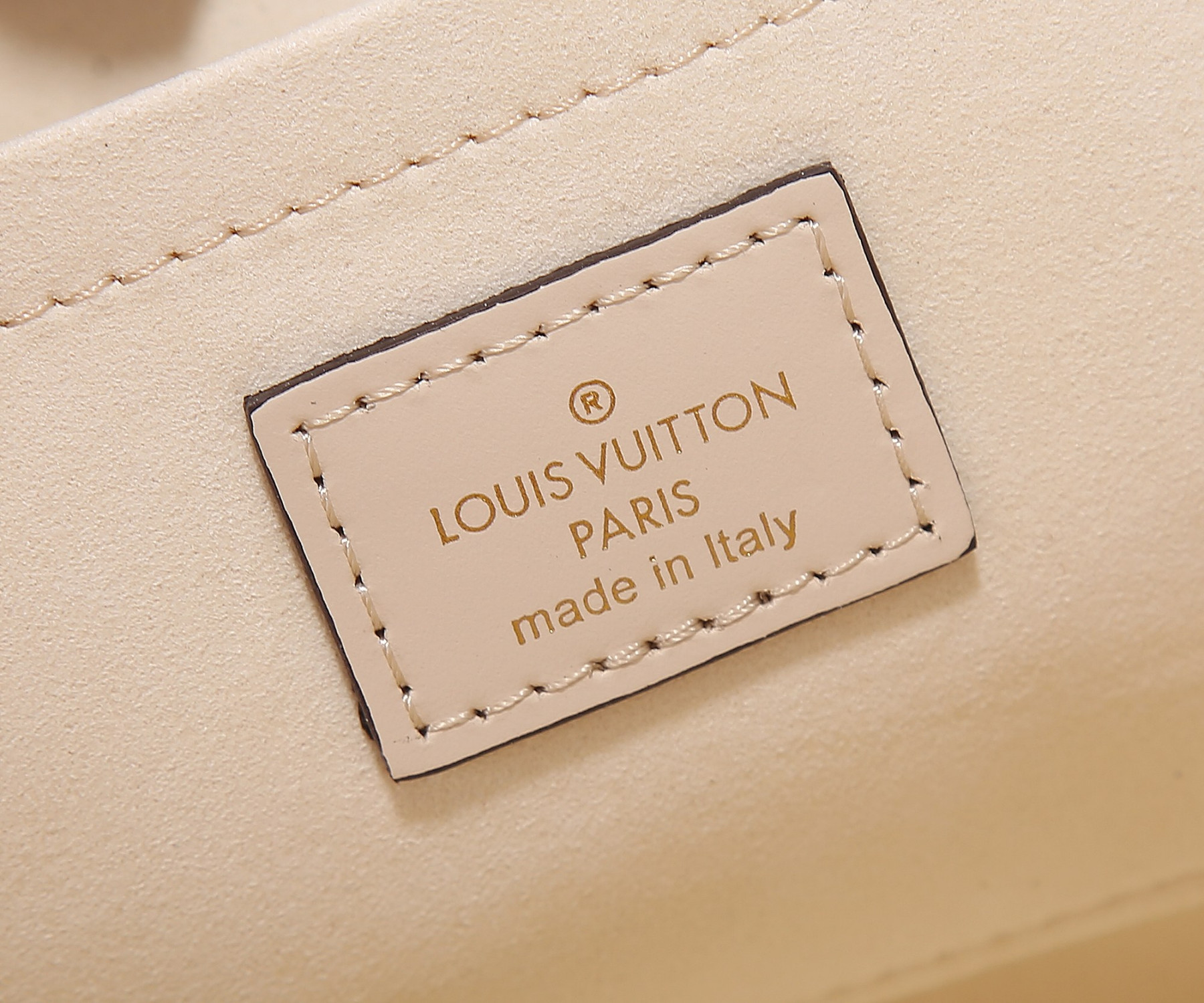 LV OnTheGo East West M23698 9.8 x 5.1 x 3.9 inches