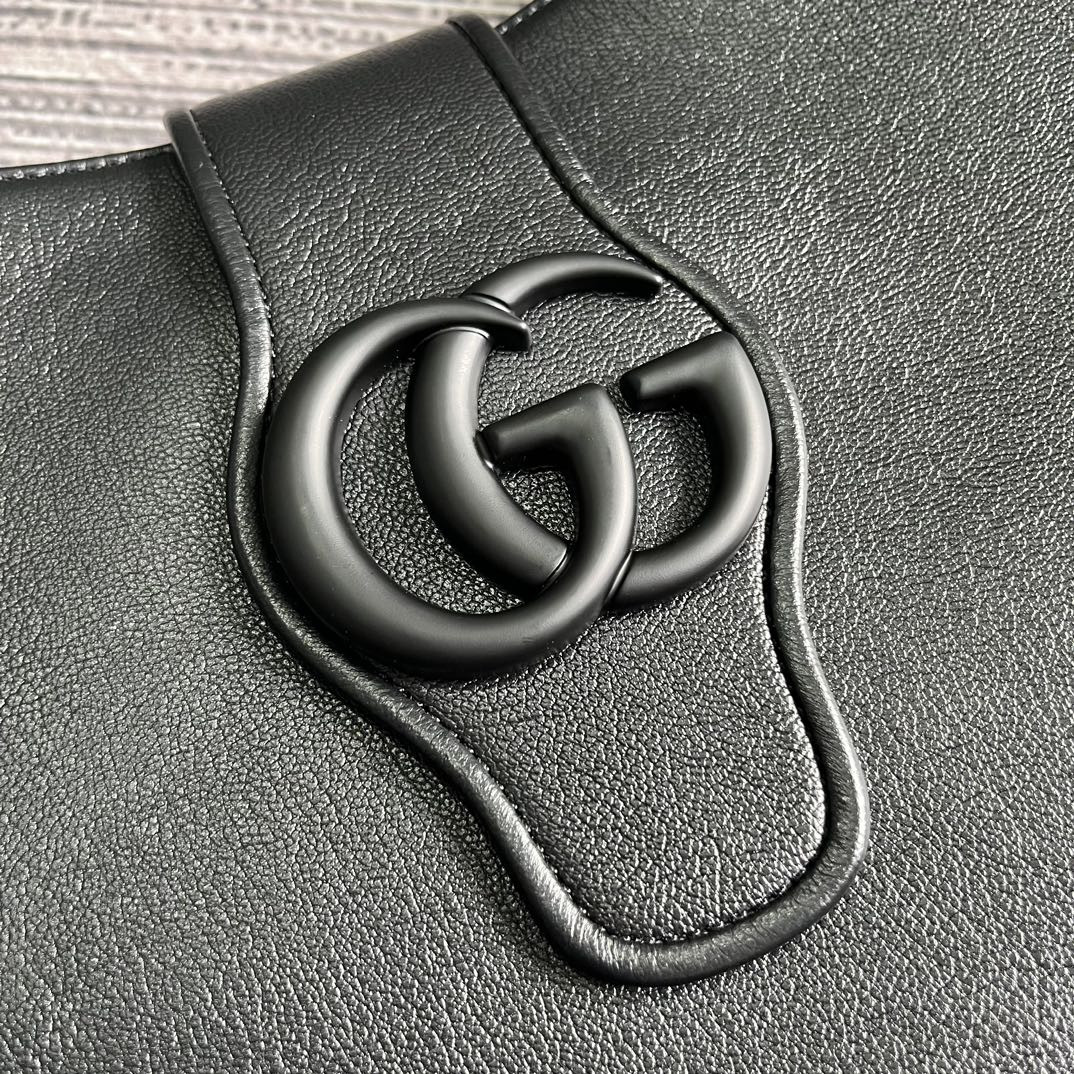 Gvc*1 APHRODITE LARGE SHOULDER BAG BLACK 18"W x 11.8"H x 0.8"D