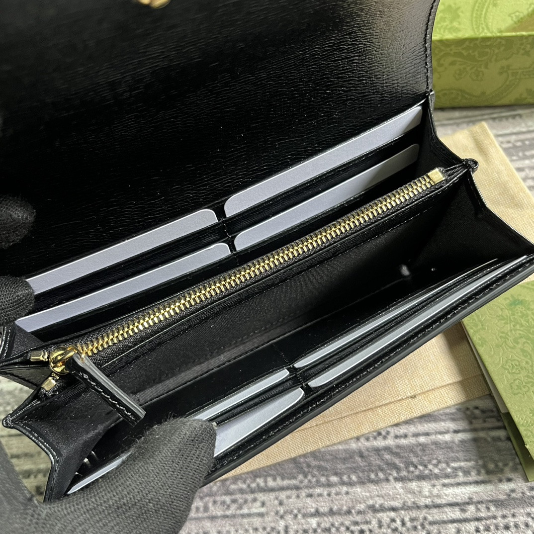 CONTINENTAL WALLET WITH Gvc*1 SCRIPT  7.5"W x 4"H x 1.4"D