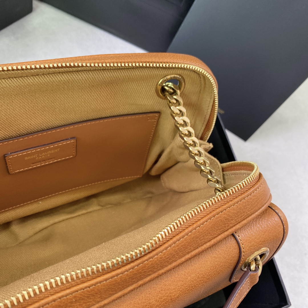 Y51 NIKI MEDIUM IN VINTAGE LEATHER ORANGE 11 X 7.8 X 3.3 INCHES
