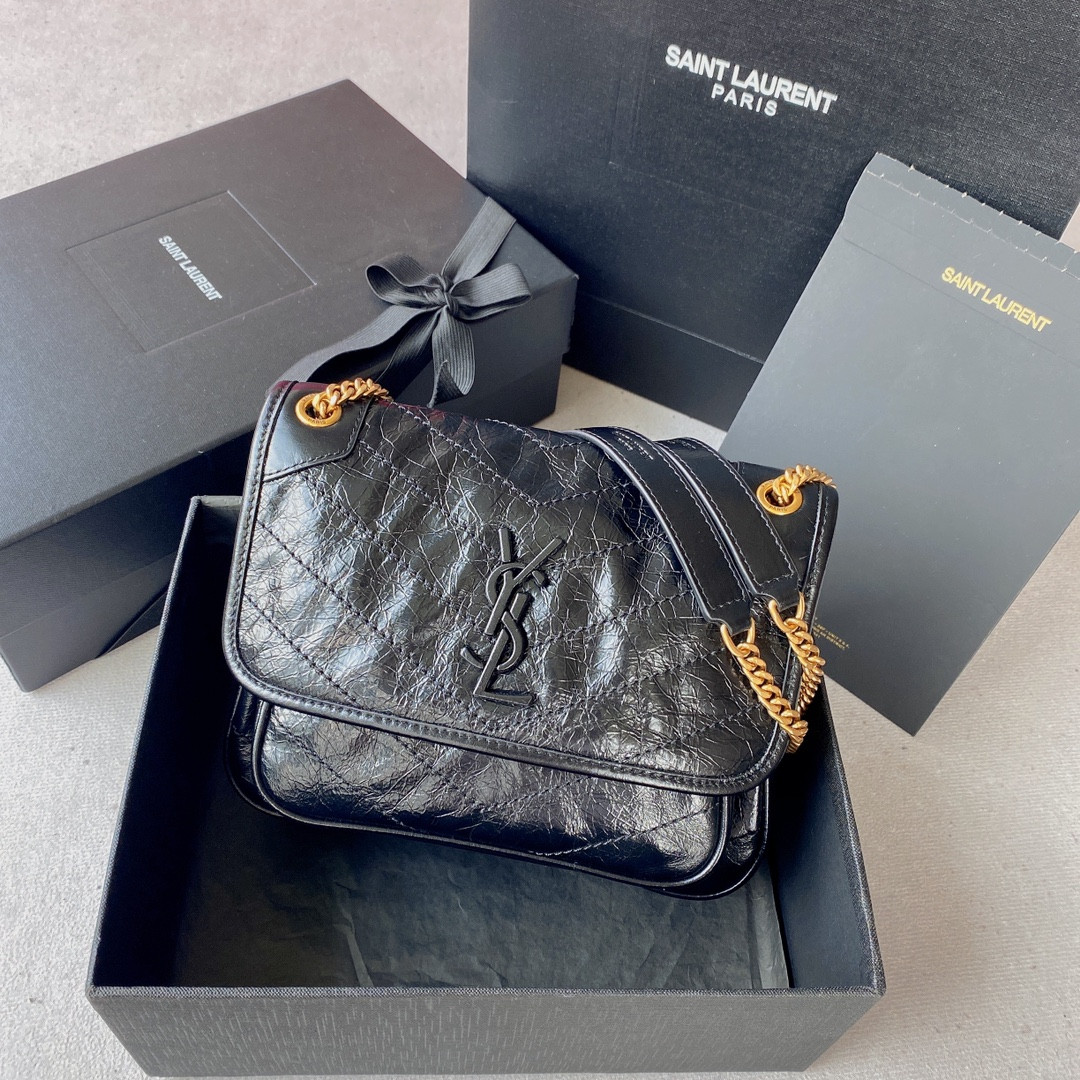 Y51 NIKI BABY IN VINTAGE LEATHER NOIR 8.2 X 6 X 2.9 INCHES