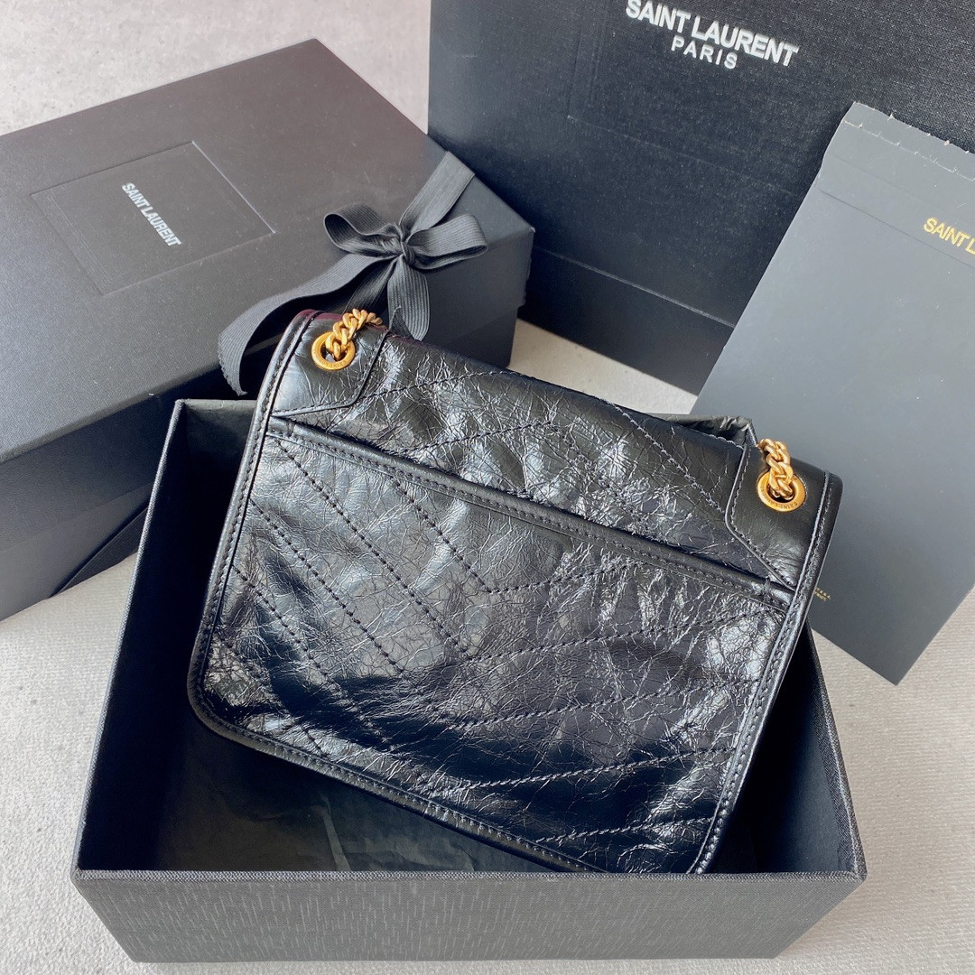 Y51 NIKI BABY IN VINTAGE LEATHER NOIR 8.2 X 6 X 2.9 INCHES