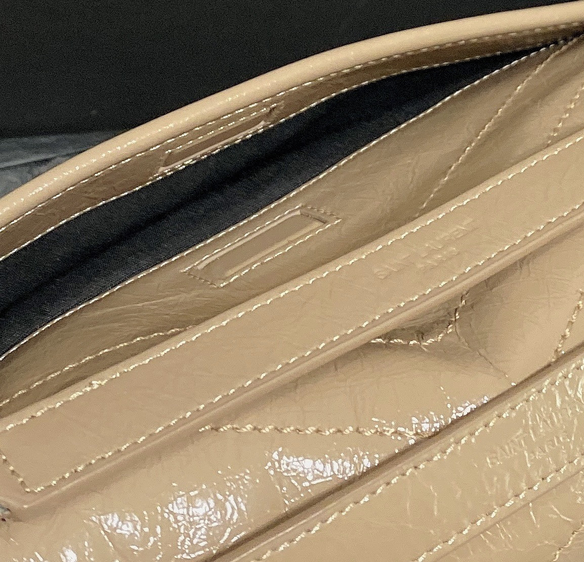 Y51 NIKI MEDIUM IN VINTAGE LEATHER DARK BEIGE 11 X 7.8 X 3.3 INCHES