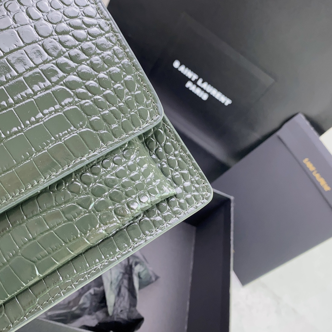 Y51 SUNSET MEDIUM IN CROCODILE-EMBOSSED LEATHER MINT 8 X 6.2 X 2.5 INCHES