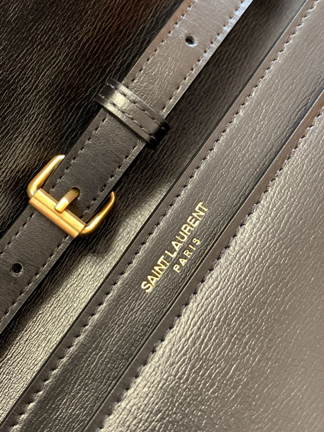 Y51 SUNSET LARGE IN SMOOTH LEATHER BLACK 10.6 X 7 X 3.1 INCHES