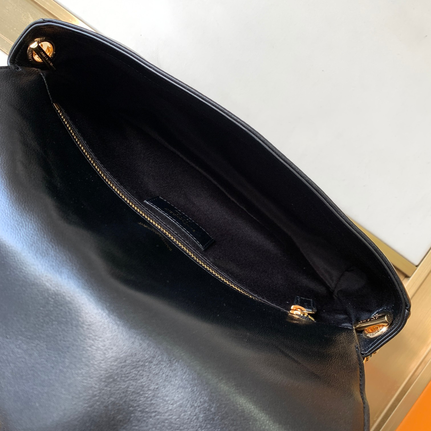 Y51 KATE 99 IN QUILTED NAPPA LEATHER 10.2 X 5.3 X 1.7 INCHES