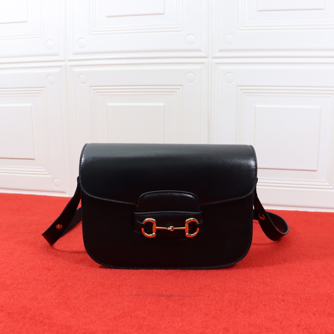 Gvc*1 HORSEBIT 1955 SHOULDER BAG BLACK 9.8"W x 7"H x 3.1"D