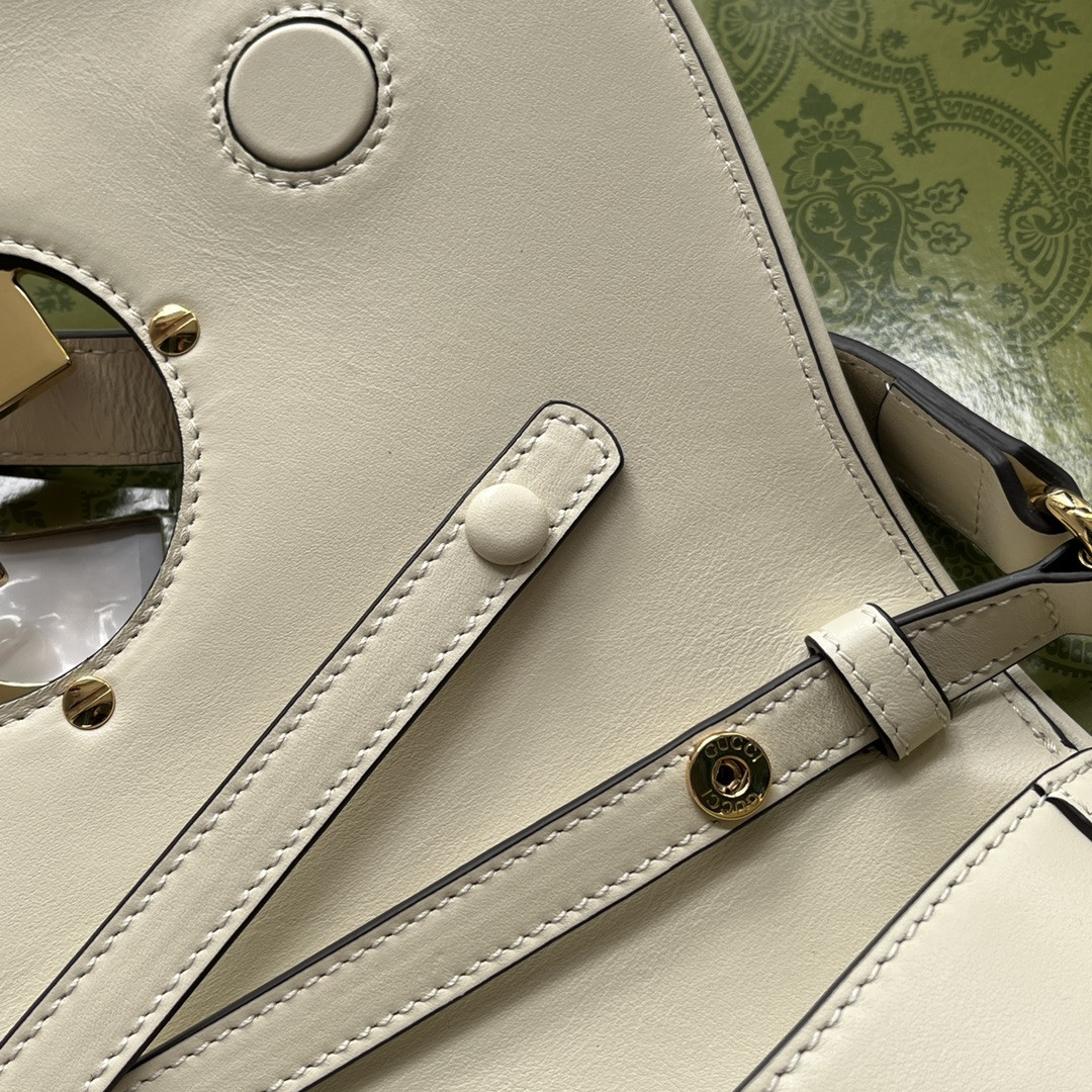 Gvc*1 BLONDIE SHOULDER BAG WHITE 11"W x 6.3"H x 1.6"D