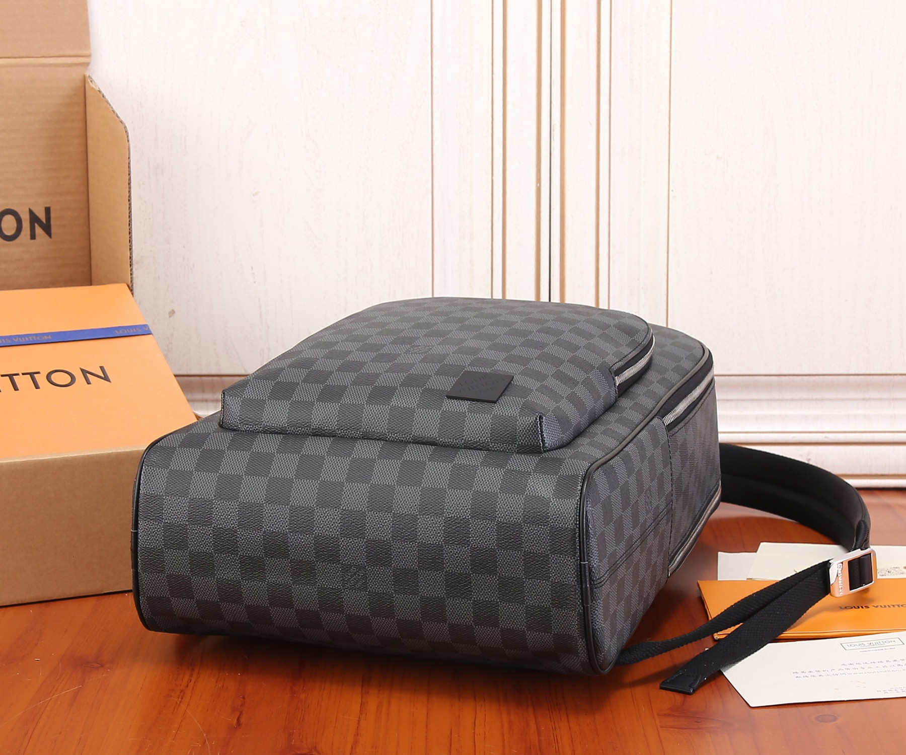 L0vis Vvtt0n N40499 Avenue Backpack 40 x 31 x 15 cm