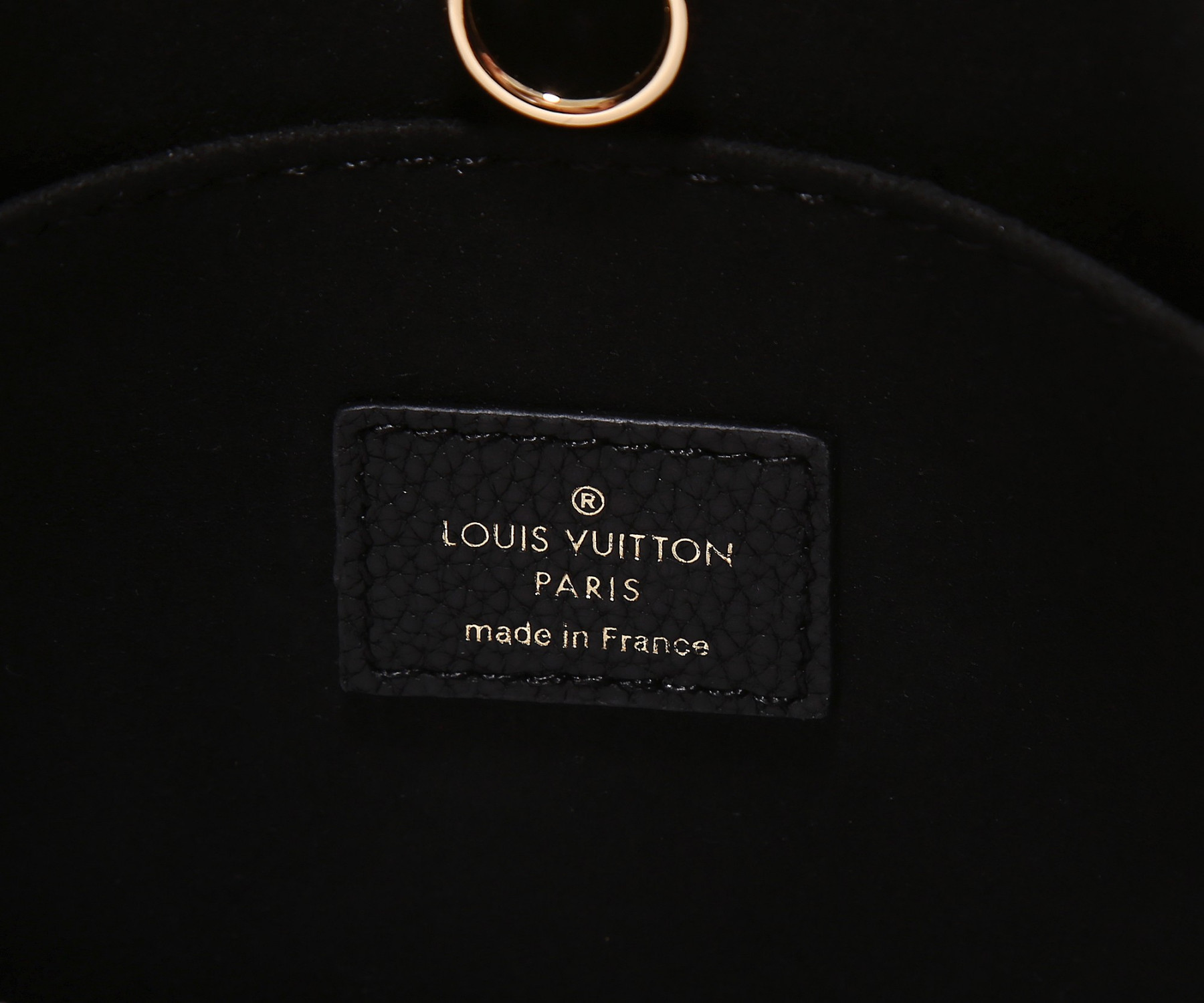 LV M22311 Lock & Go 9.6 x 7.5 x 4.1 inches
