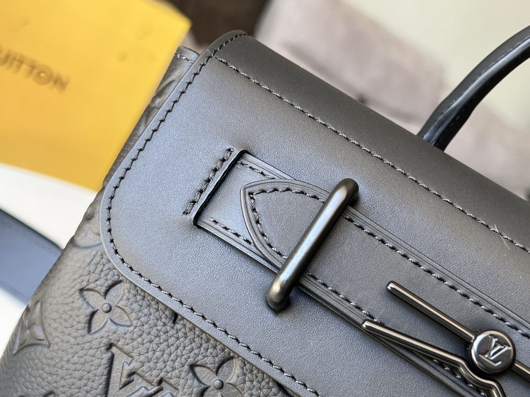 LV M24436 Steamer PM 25 x 19 x 8 CM