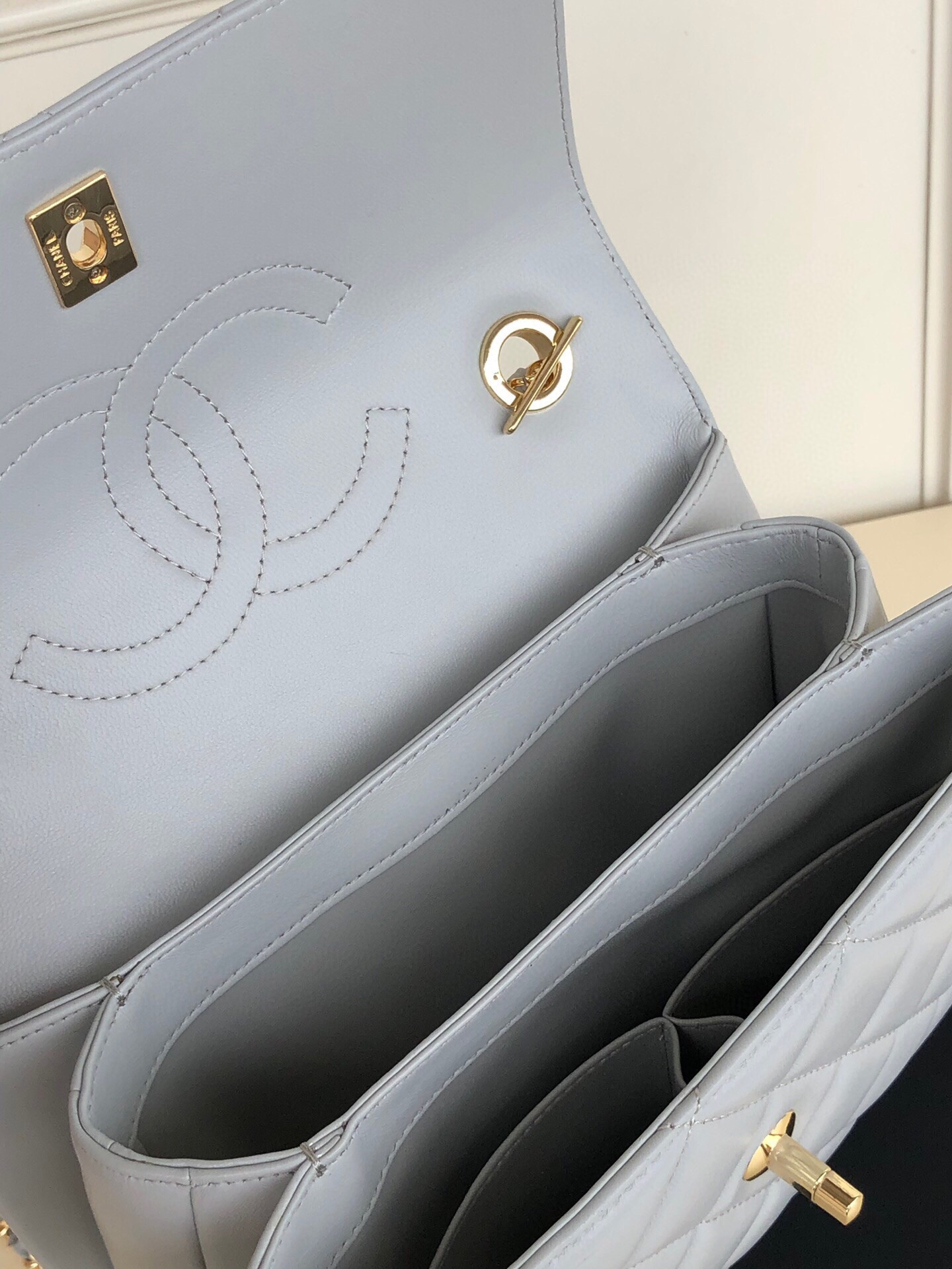 Ch**el FLAP BAG WITH TOP HANDLE 6.6 × 9.8 × 4.7 in