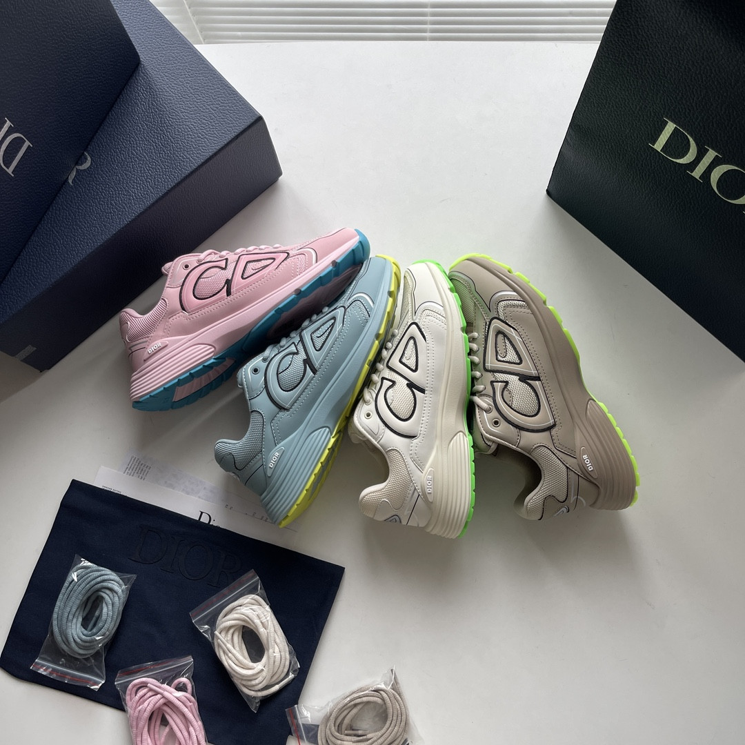 UA D10r B30 Sneaker