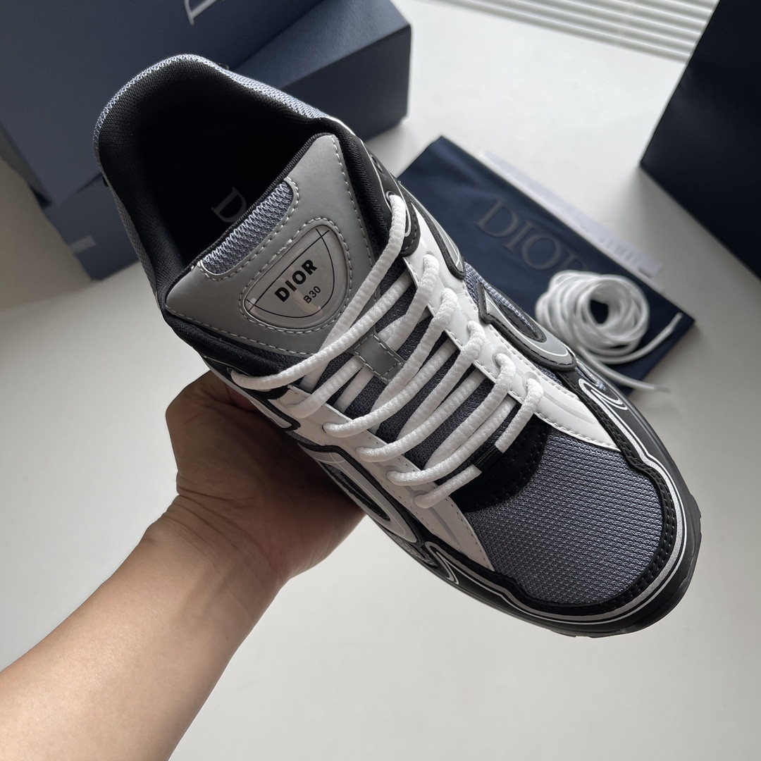UA D10r B30 Sneaker