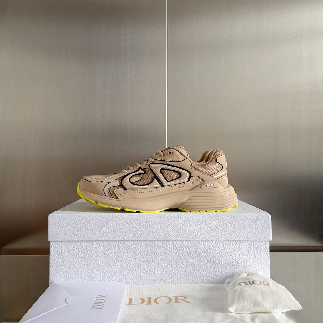 UA D10r B30 Sneaker Beige Mesh and Technical Fabric