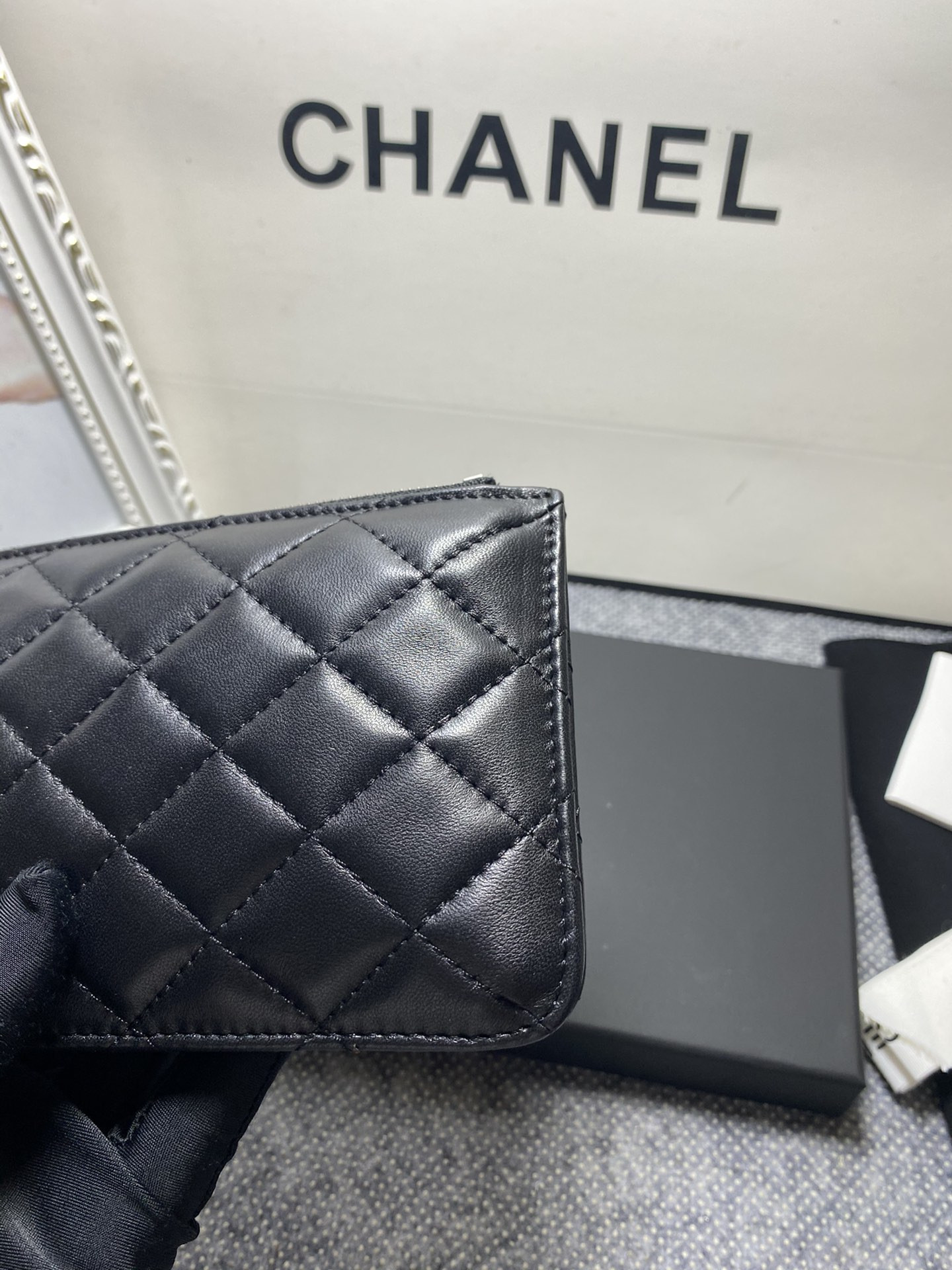 Ch**el LONG ZIPPED WALLET 19-11cm