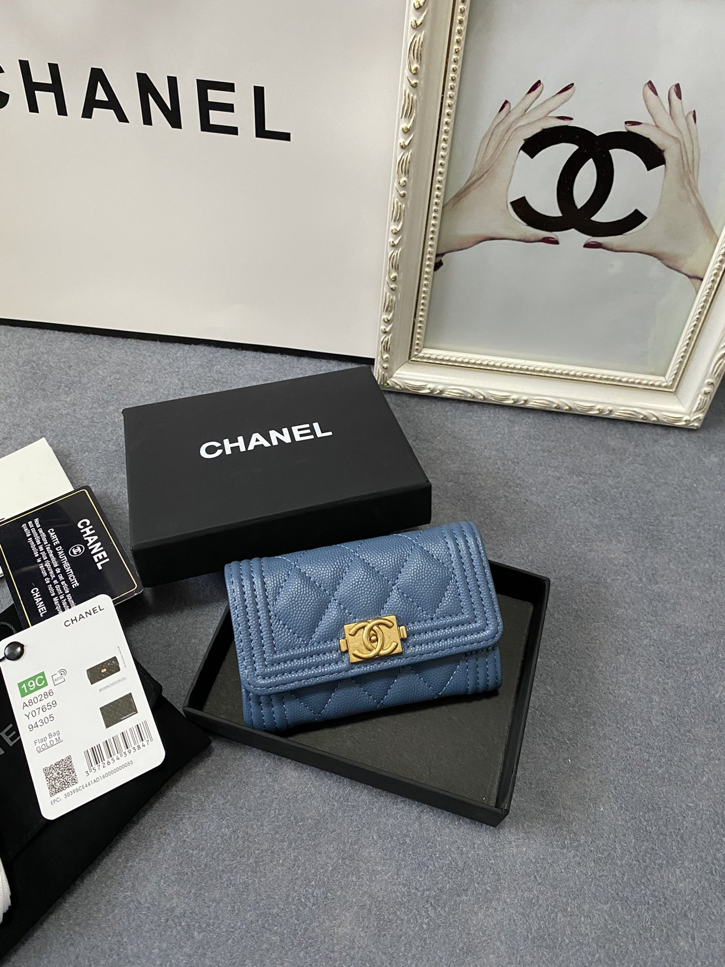 Ch**el FLAP WALLET 12-7CM