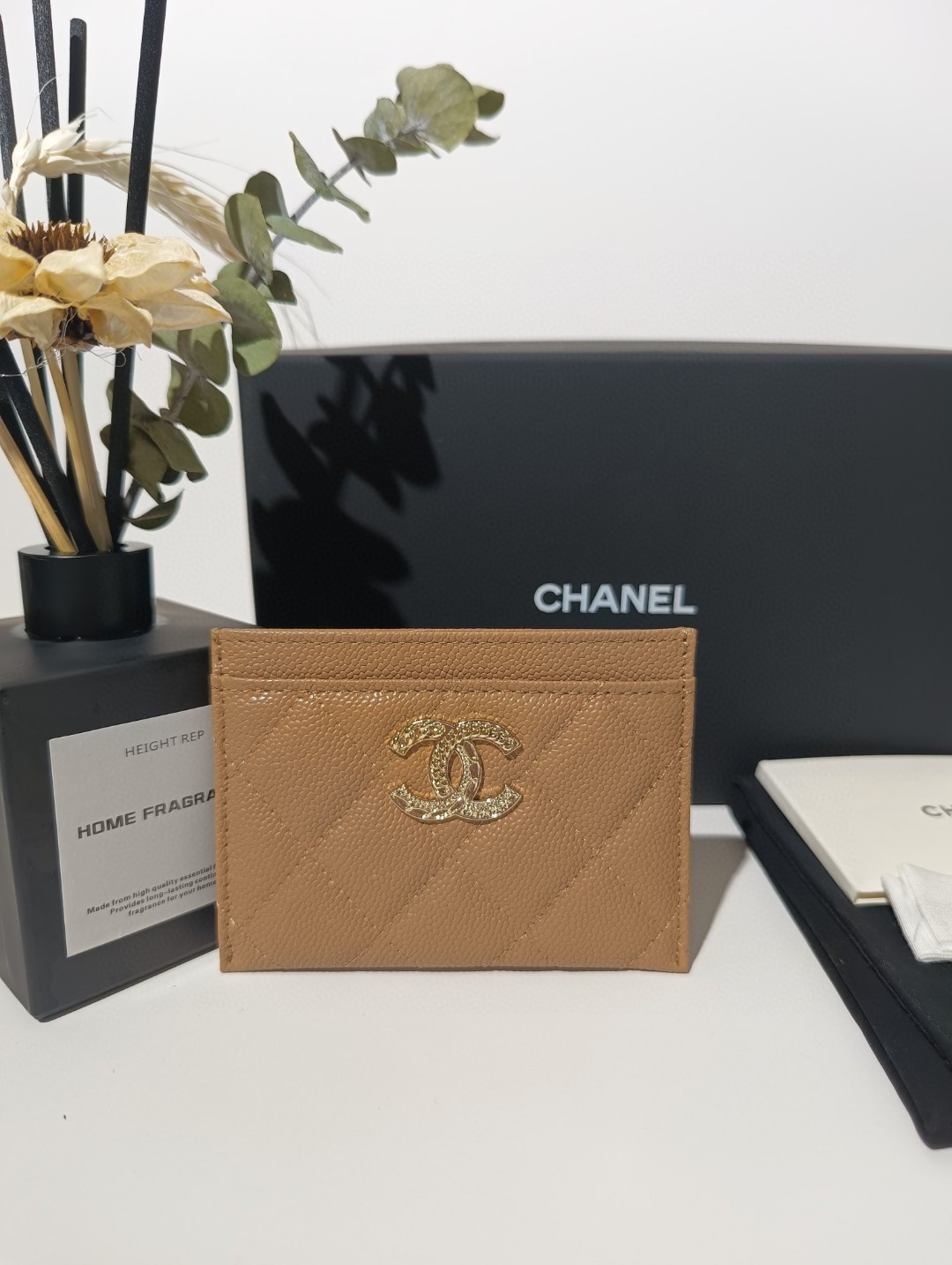 Ch**el CARD HOLDER 10CM