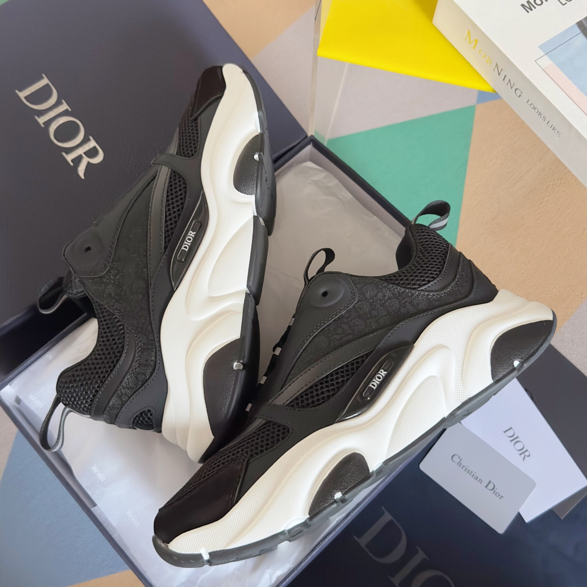UA D10r B22 black Sneaker
