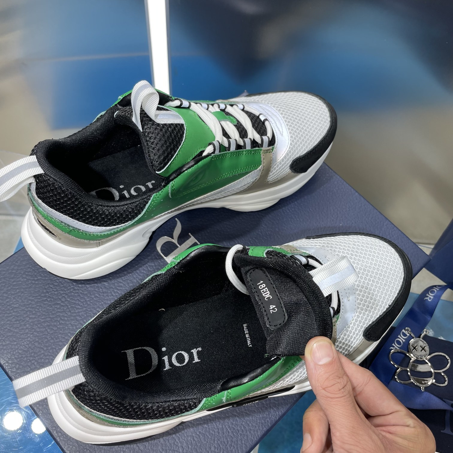 UA D10r B22 green Sneaker