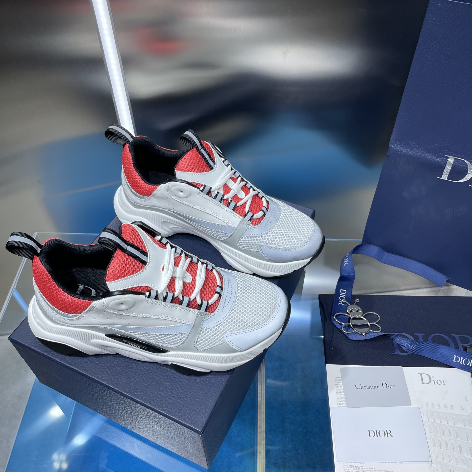 UA D10r B22 white and red Sneaker