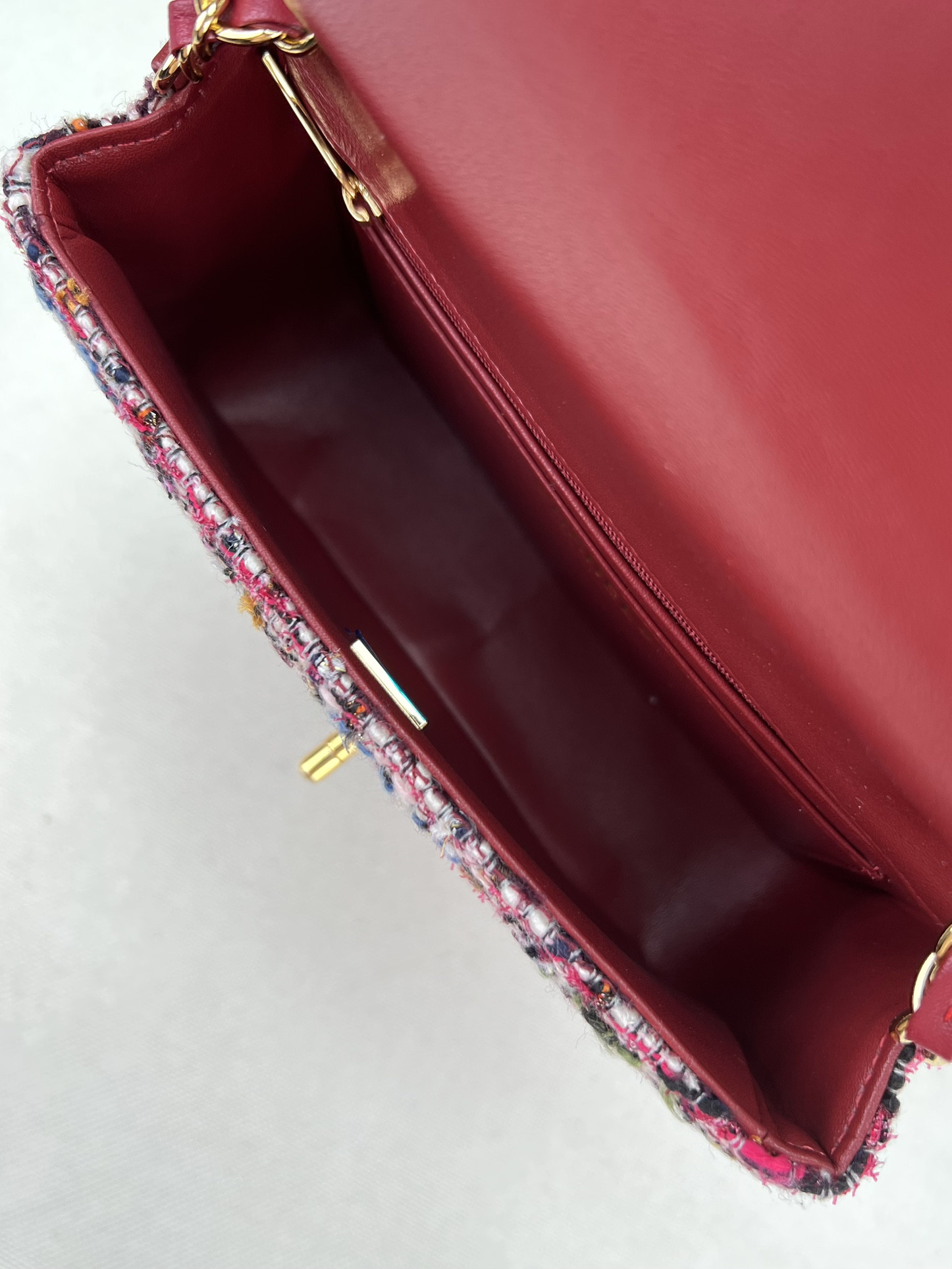 Ch**el MINI CLASSIC 11.12 HANDBAG Tweed & Gold-Tone Metal 4.7 × 7.8 × 2.3 in