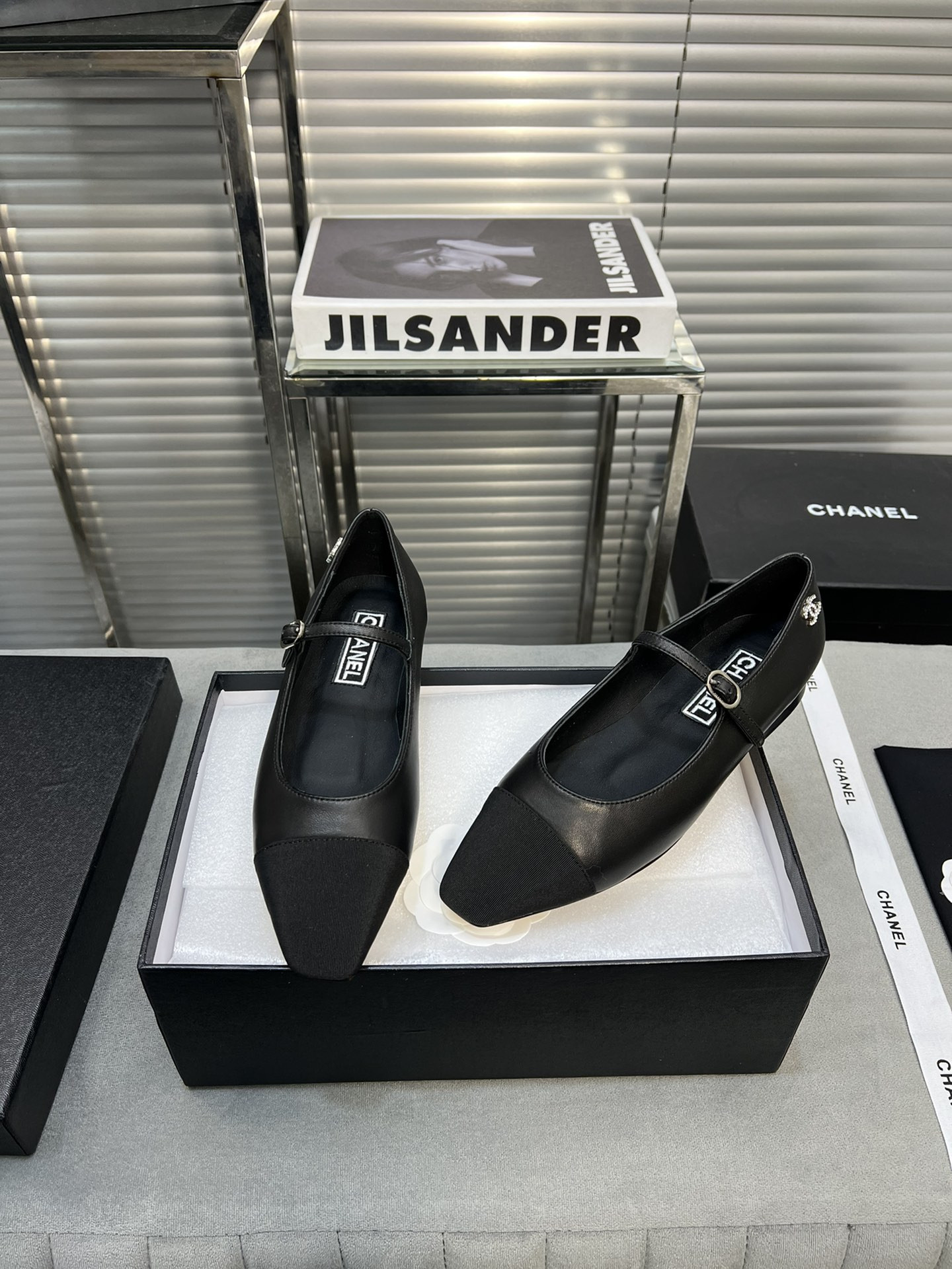 UA Ch**el MARY JANES  Lambskin