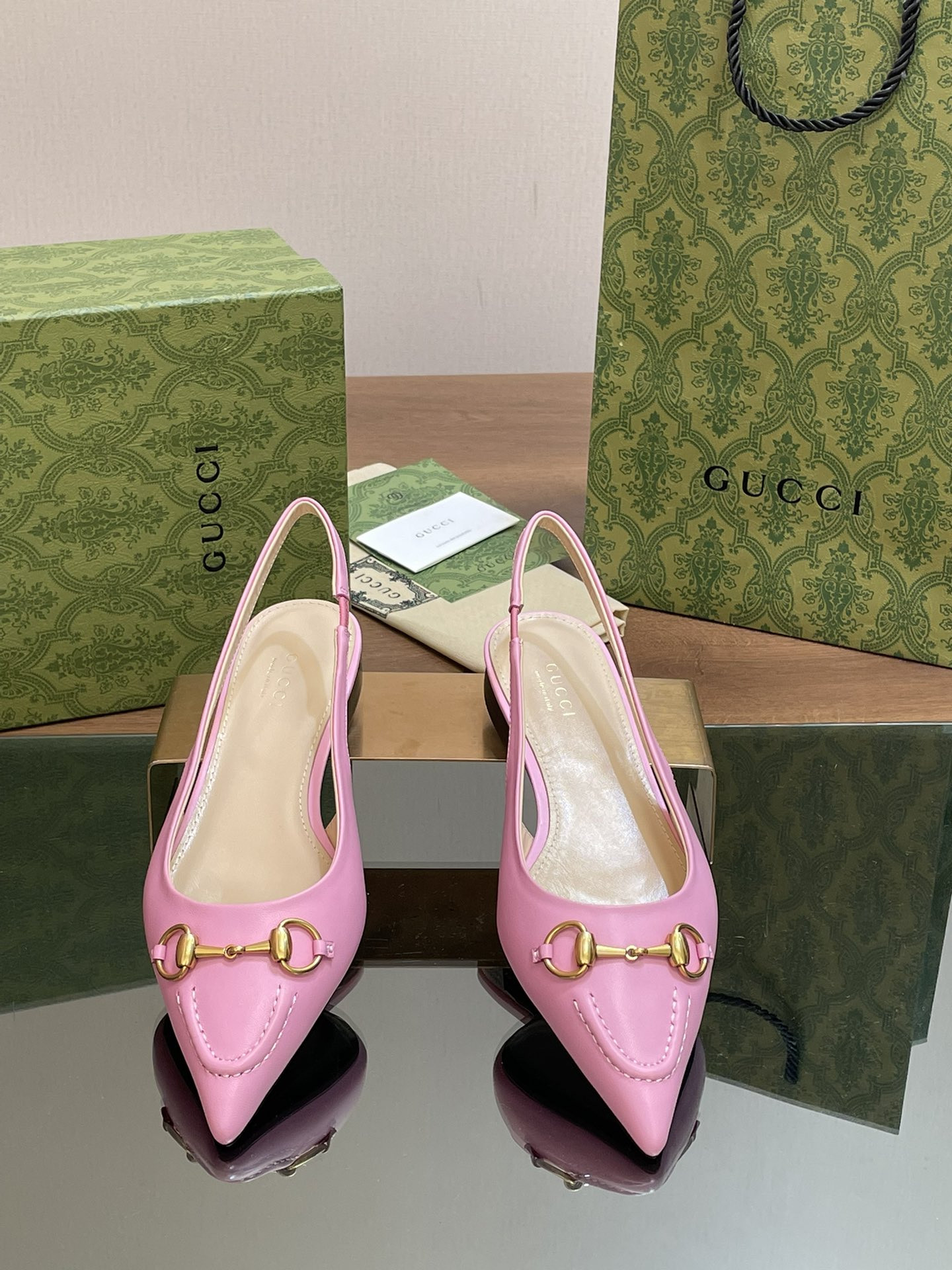 UA Gvc*1 WOMEN