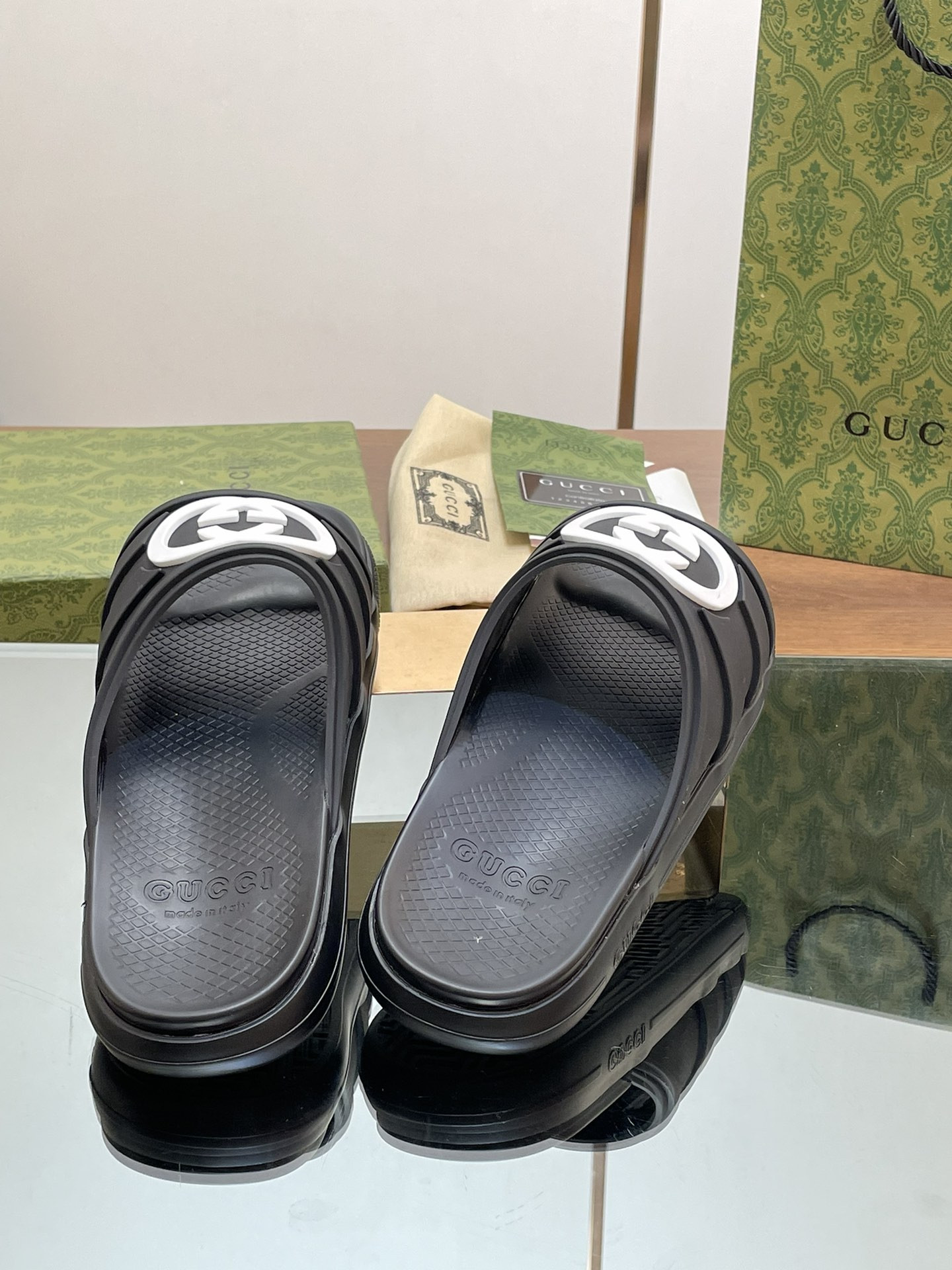 UA Gvc*1 INTERLOCKING G SLIDE SANDAL