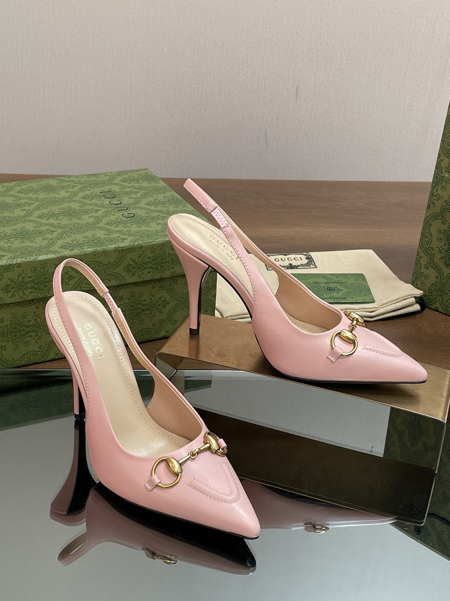 UA Gvc*1 WOMEN