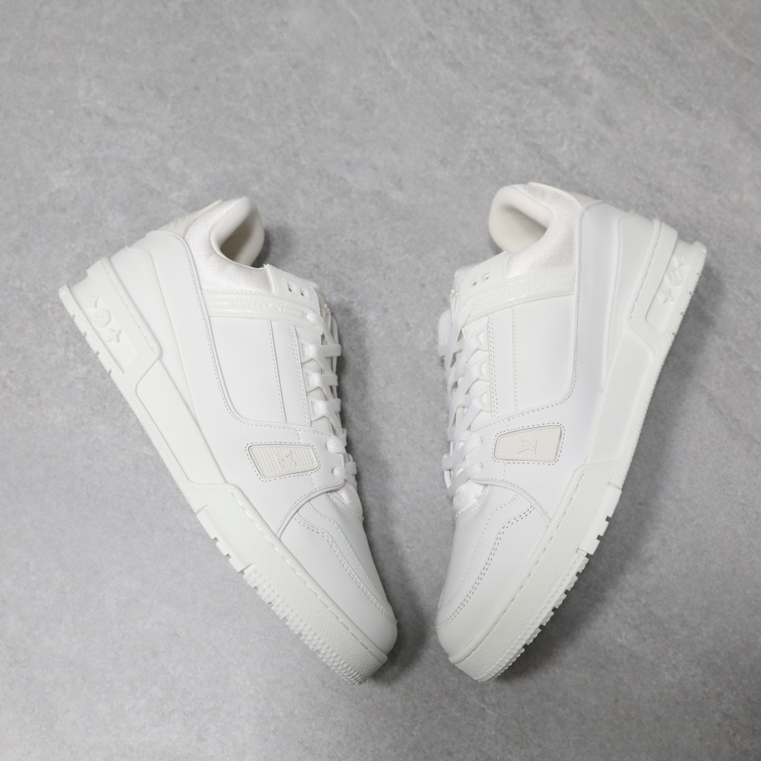 UA LV Trainer Sneaker