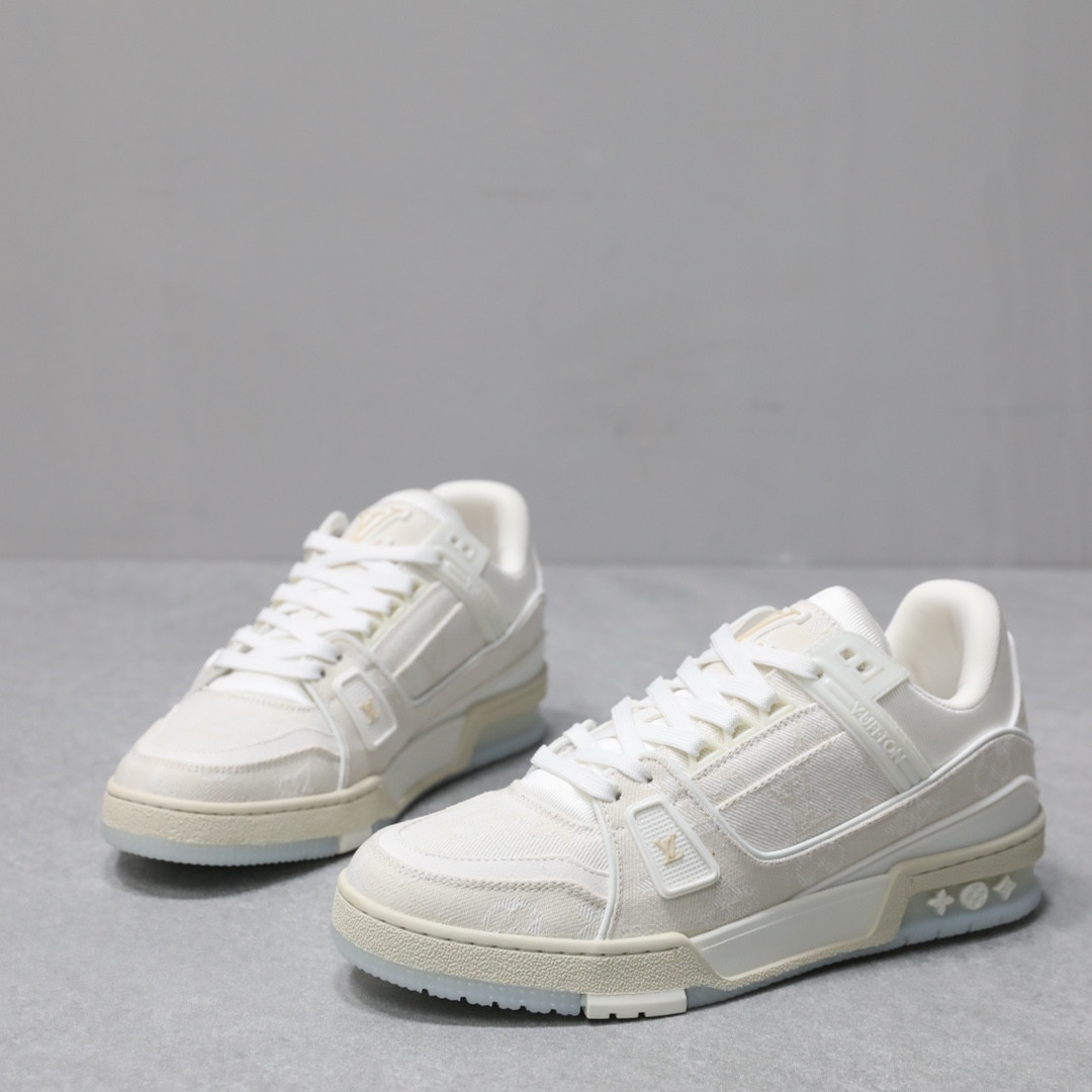 UA LV Trainer Sneaker