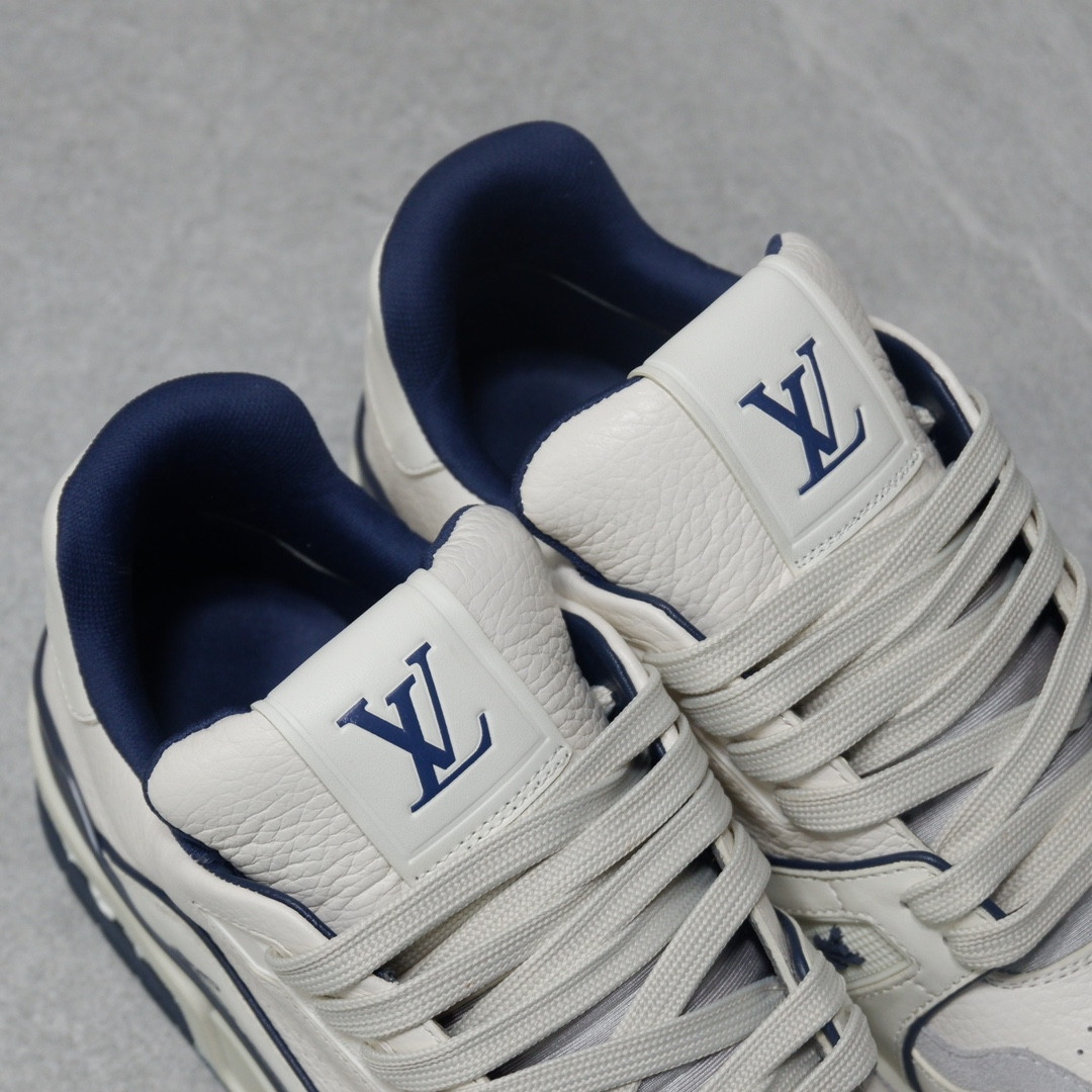 UA LV Trainer Sneaker