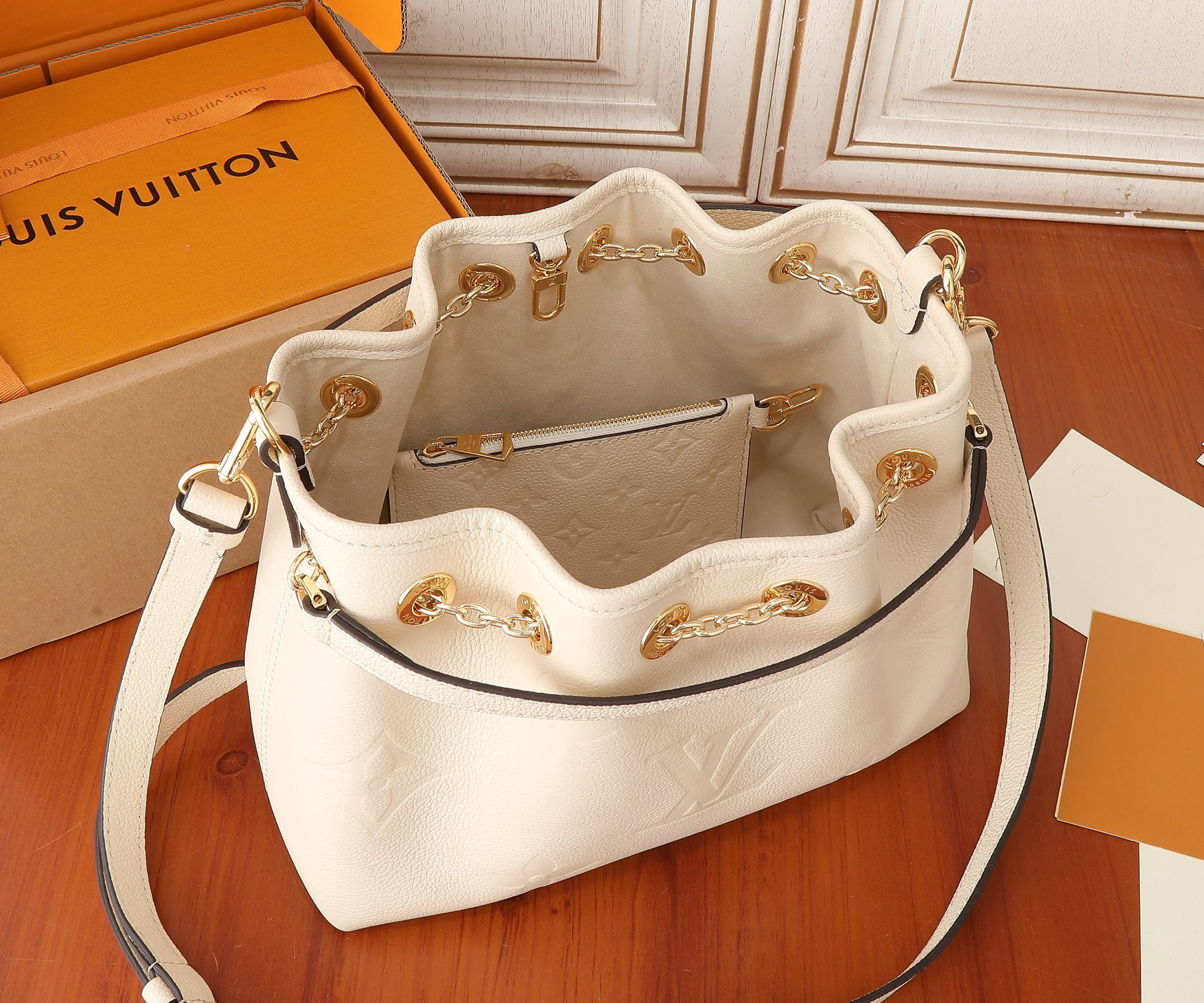 LV Summer Bundle M25453 28x20x11.5CM