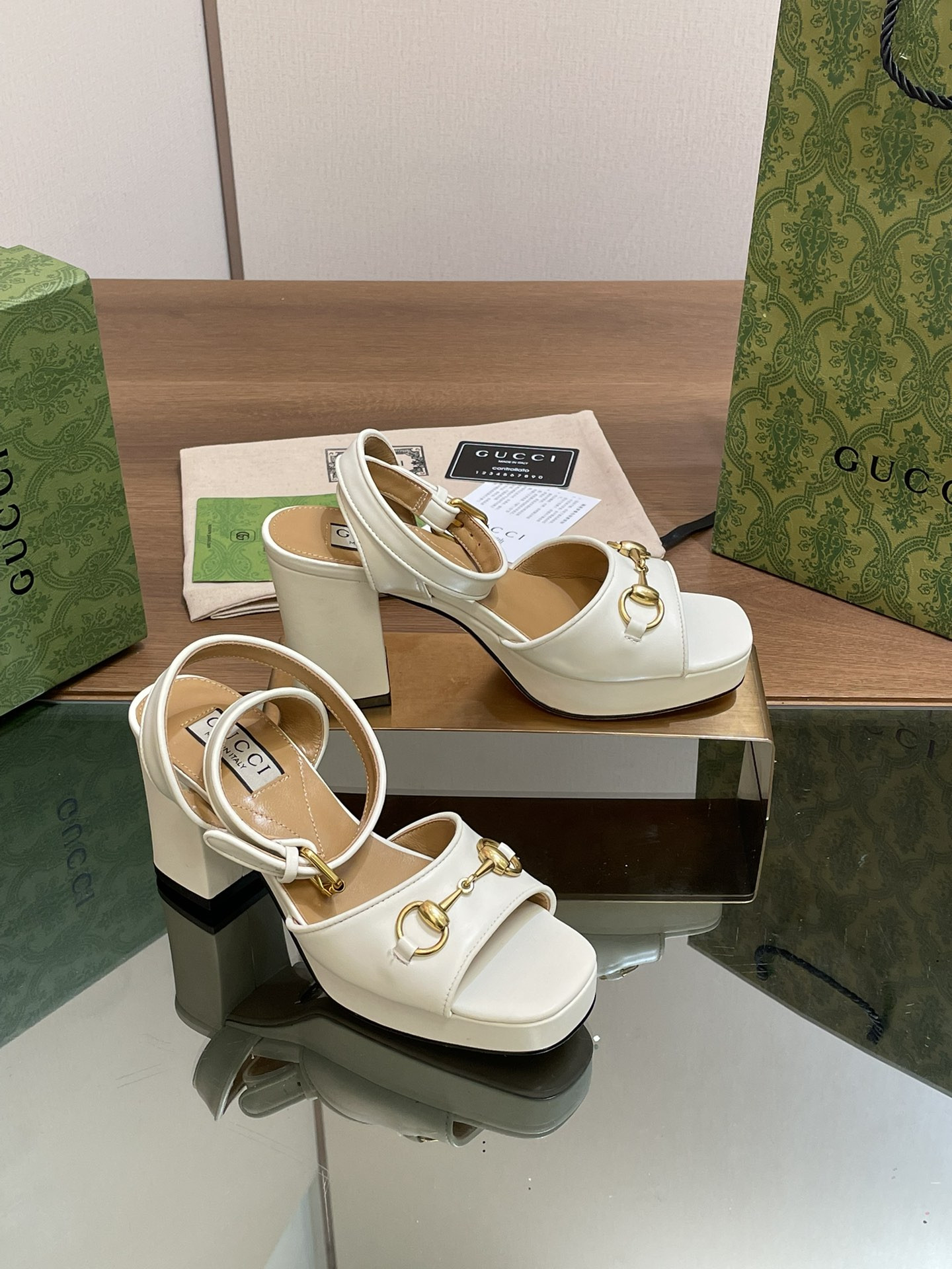 UA Gvc*1 HORSEBIT PLATFORM SANDAL