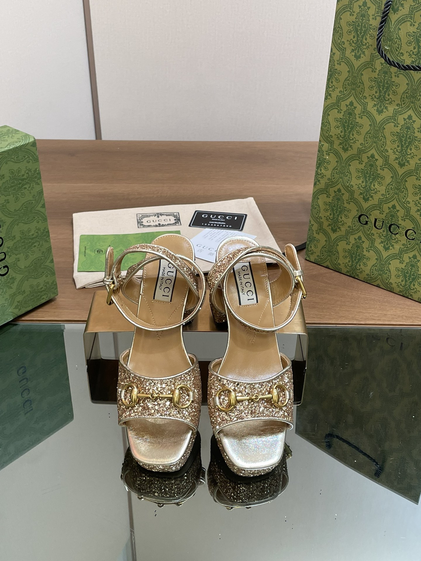 UA Gvc*1 HORSEBIT PLATFORM SANDAL