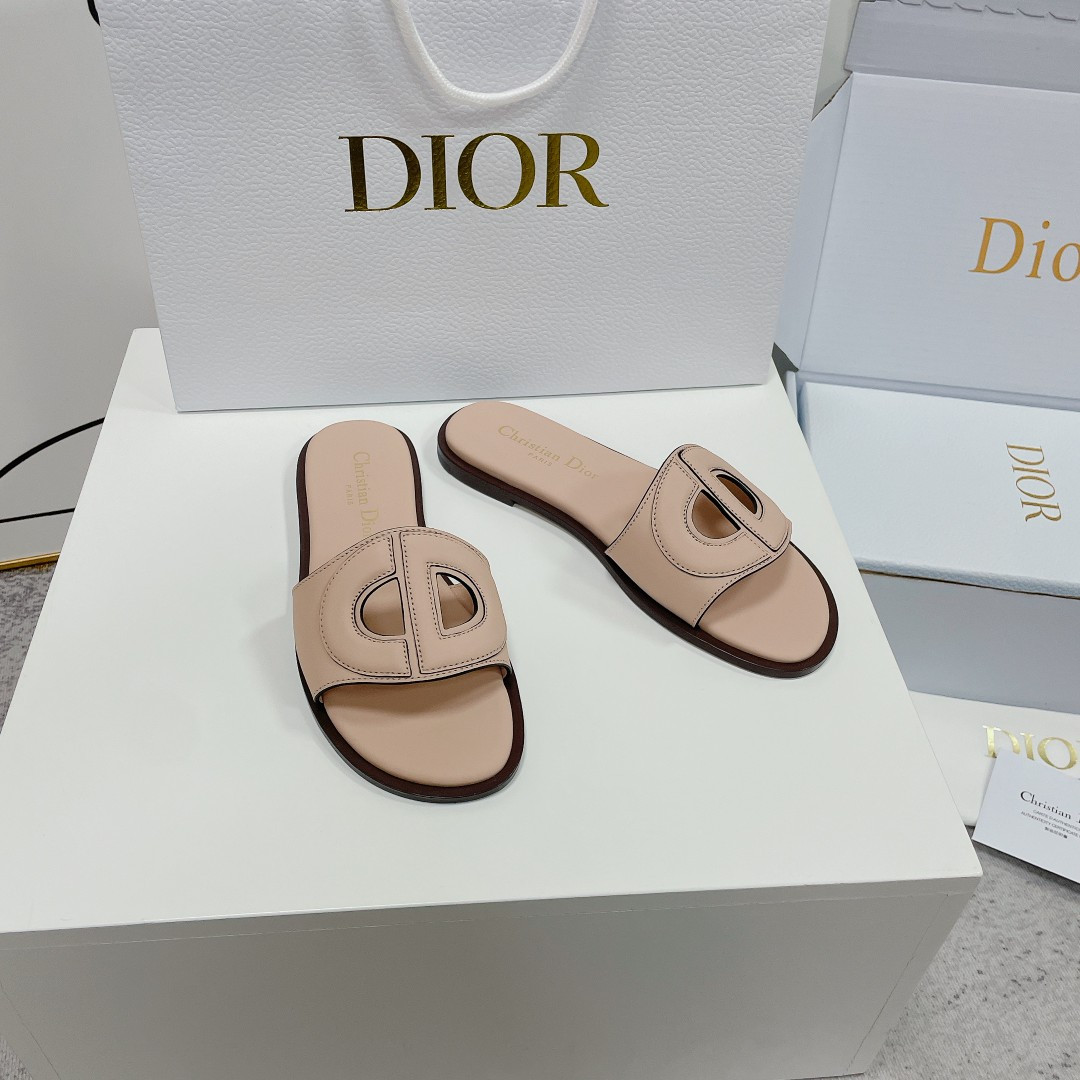 UA D10r D-Club Slide