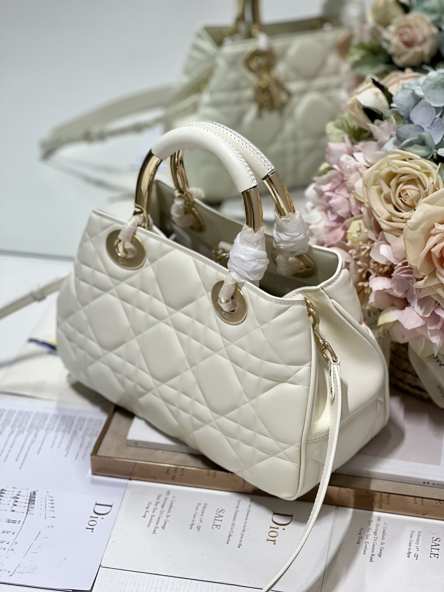 Lady D10r 95•22 30×18.5×11.5cm