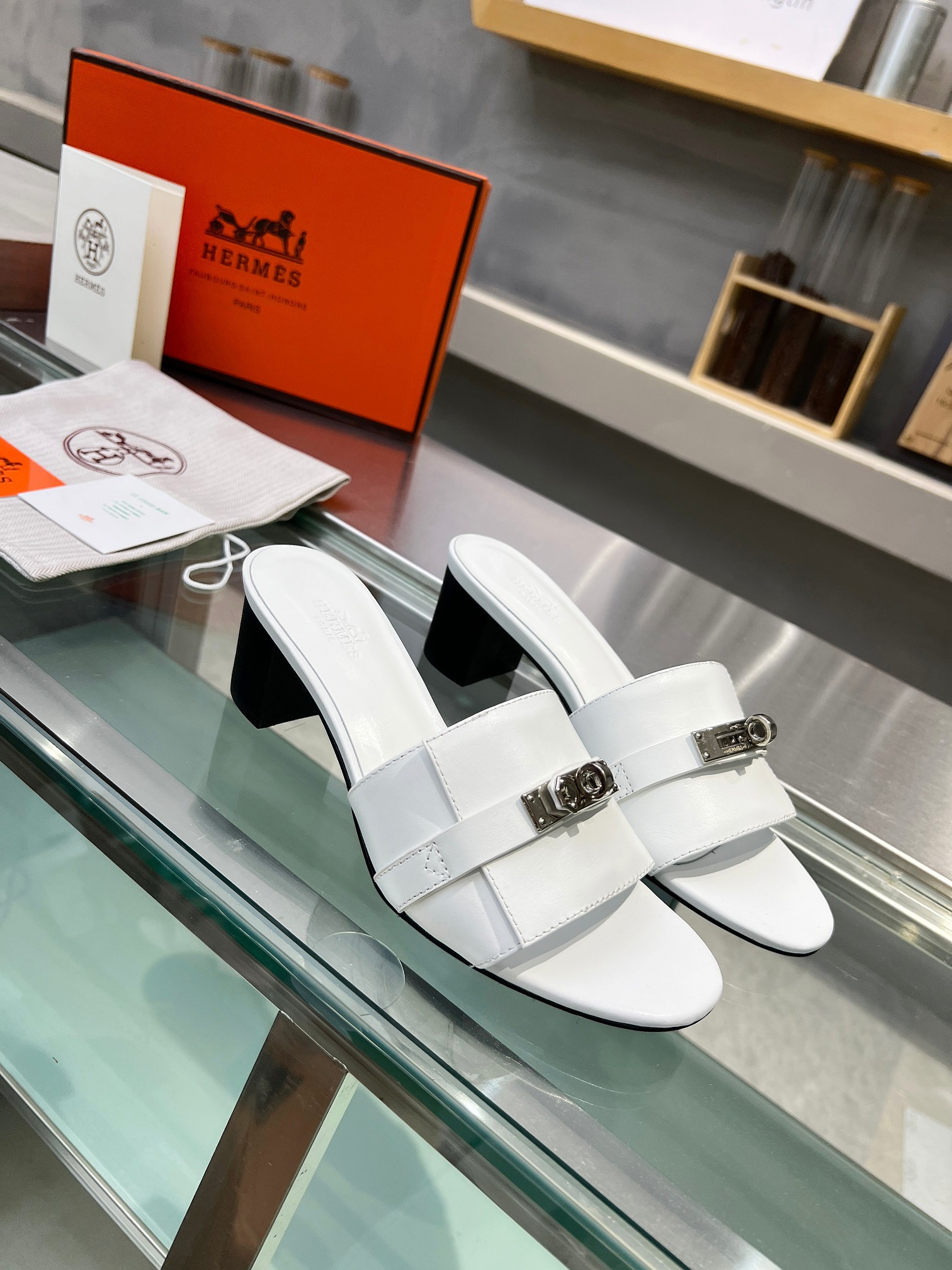 UA H**me5 Gigi 50 sandal