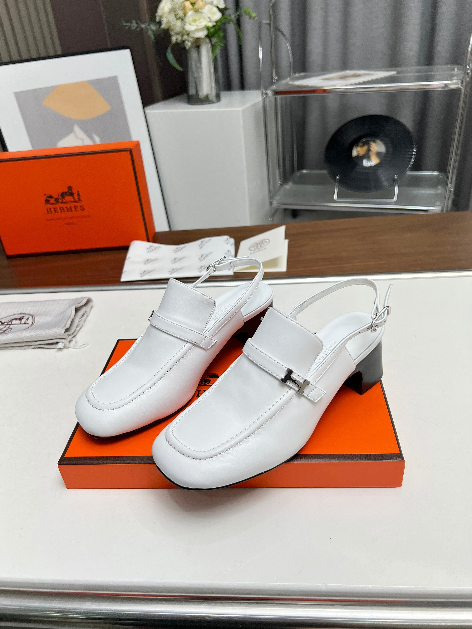 UA H**me5 Infinie 50 Pump