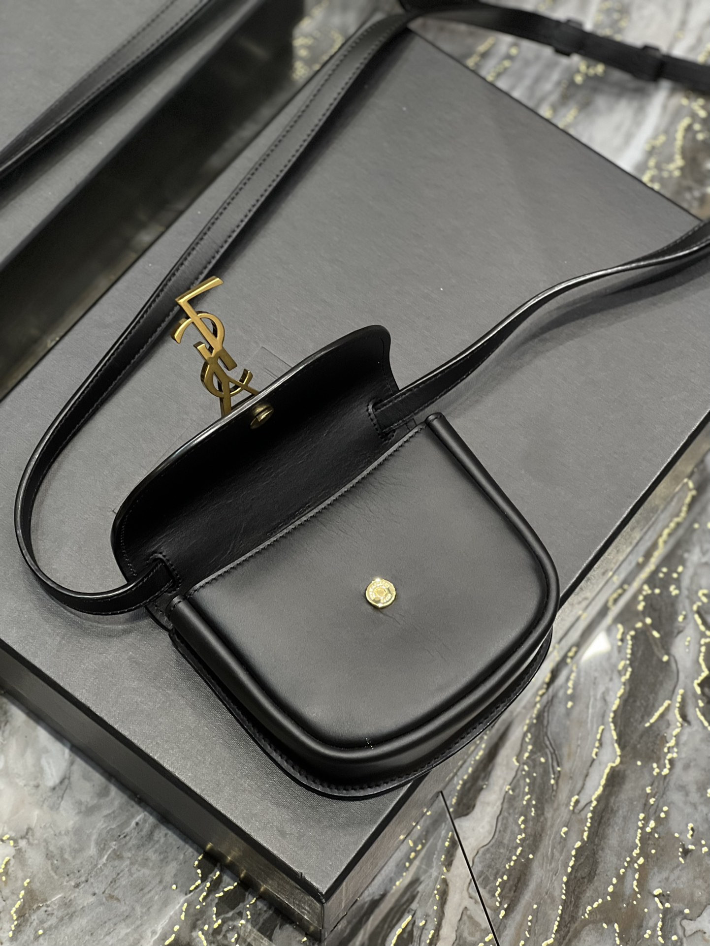Y51 KAIA SMALL SATCHEL IN SMOOTH LEATHER 15x14x4.5cm
