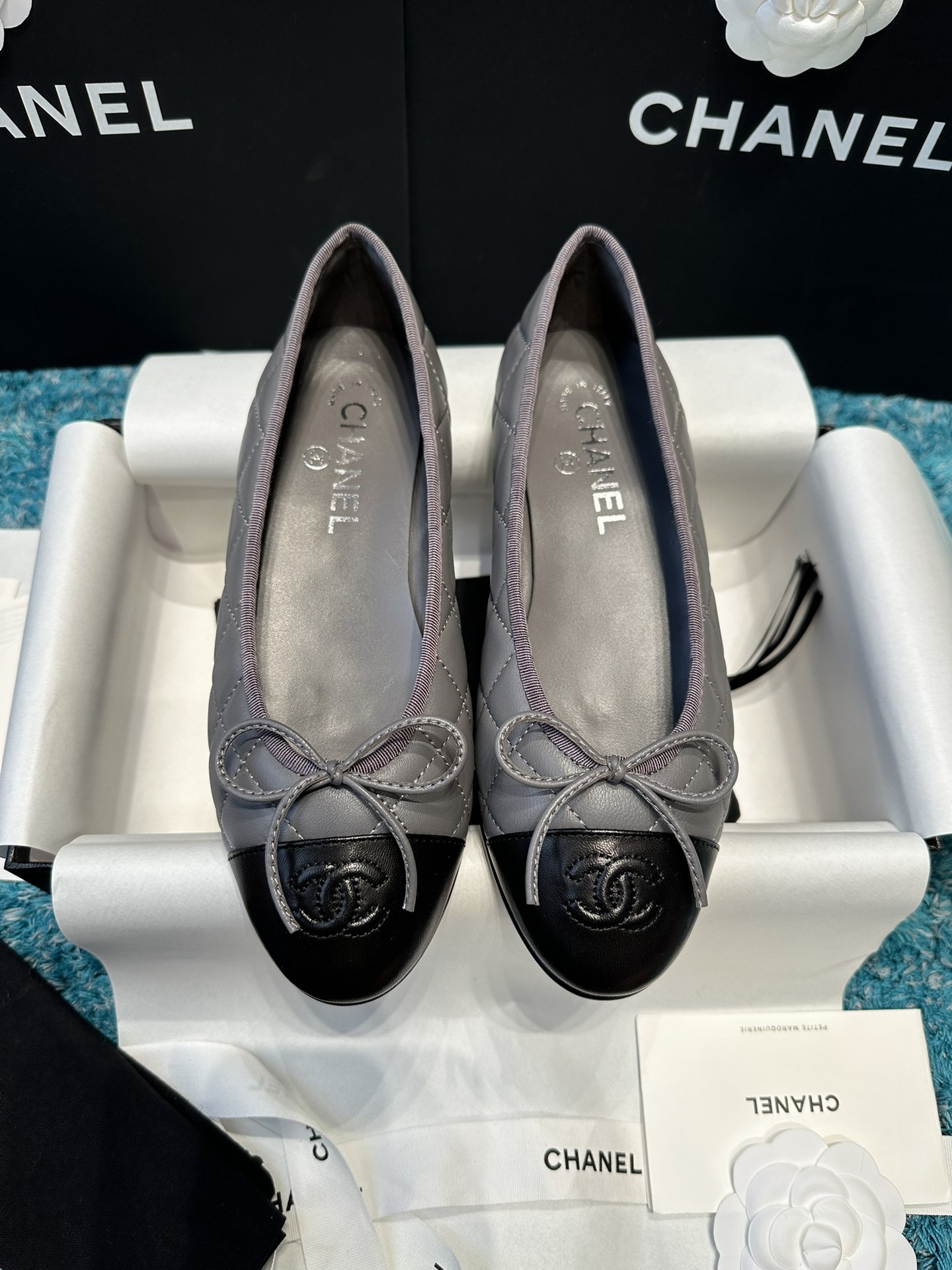 UA Ch**el BALLET FLATS