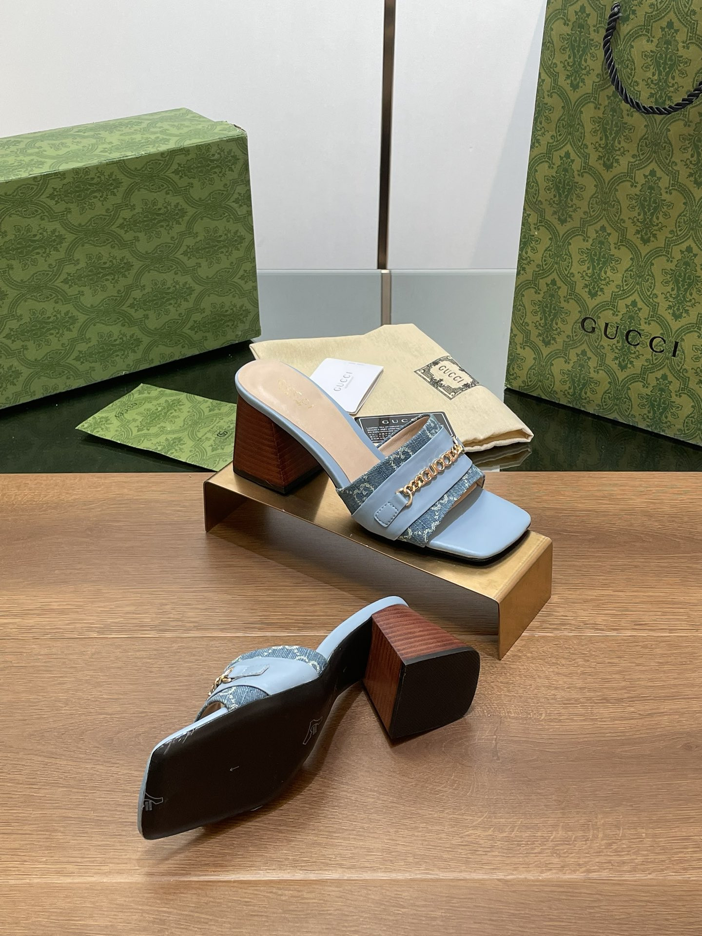 UA Gvc*1 SIGNORIA SLIDE SANDAL