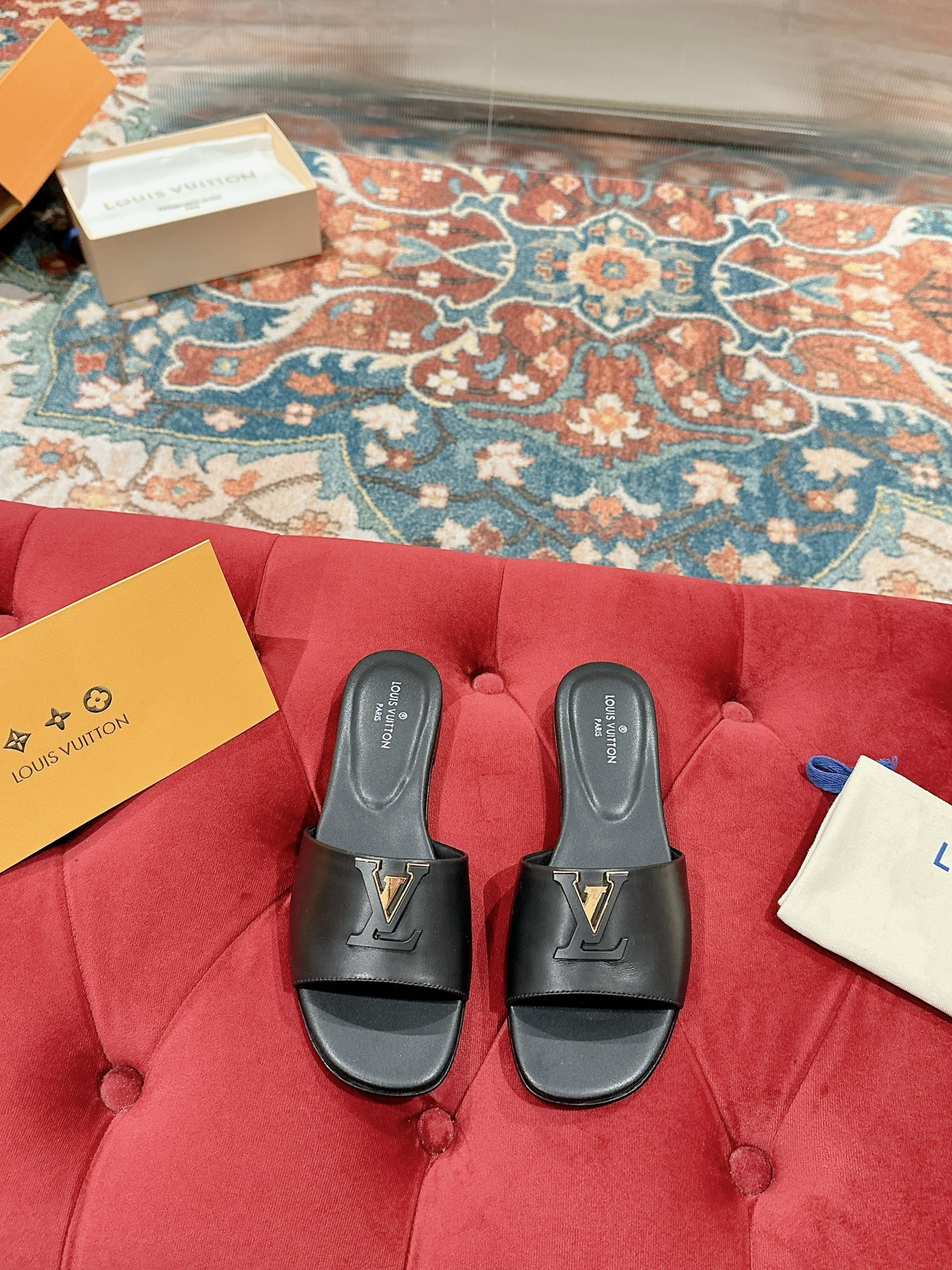 UA LV Capri Flat Mule Black