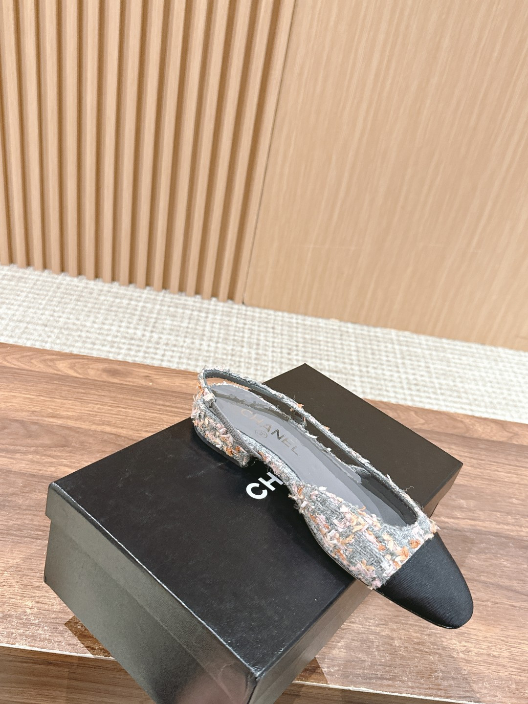 UA Ch**el SLINGBACKS FLAT